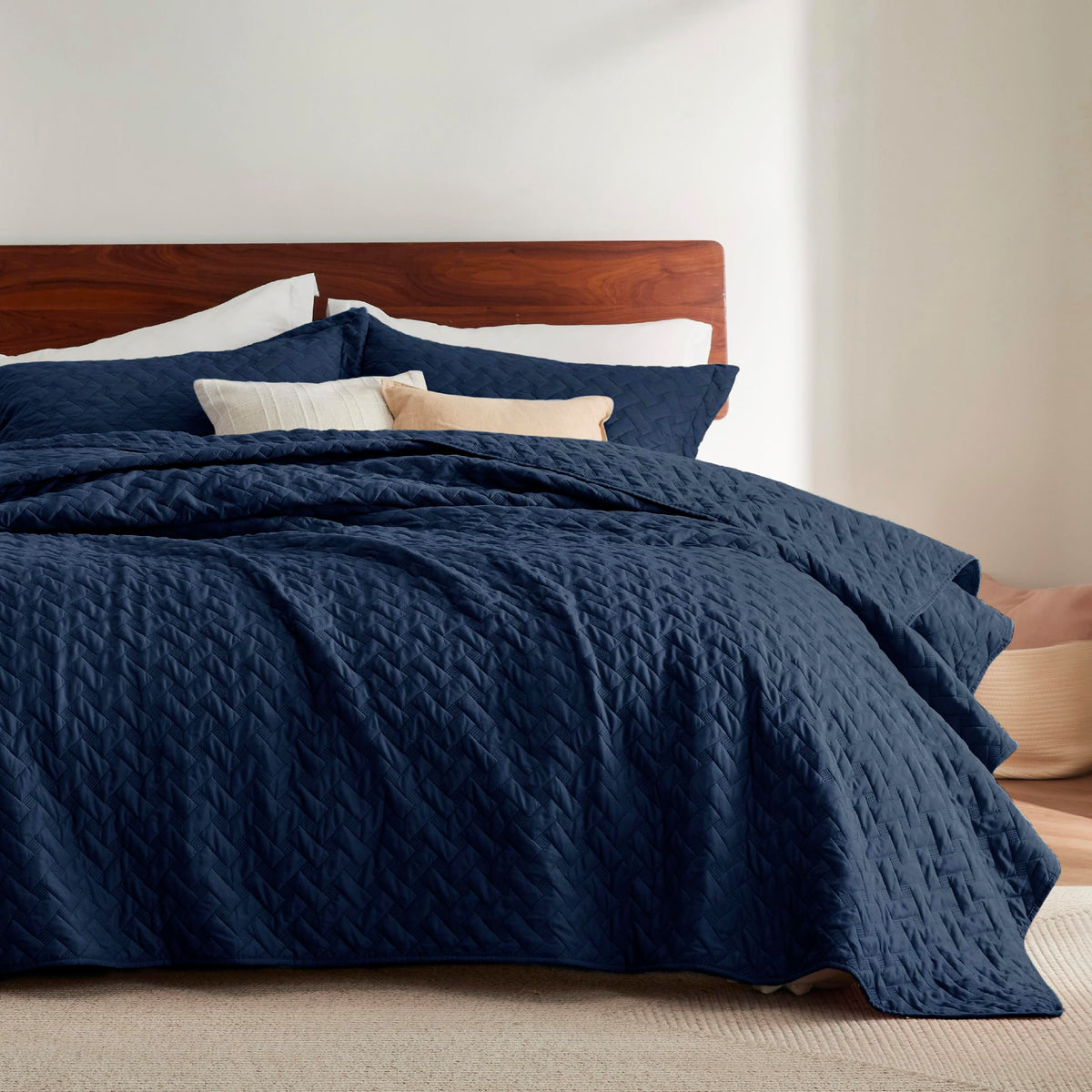 Bedsure Quilts King Size - Lightweight Bedspreads King Size With Basket Weave Pattern, Soft Quilt Bedding Set, Navy Comforter Se
