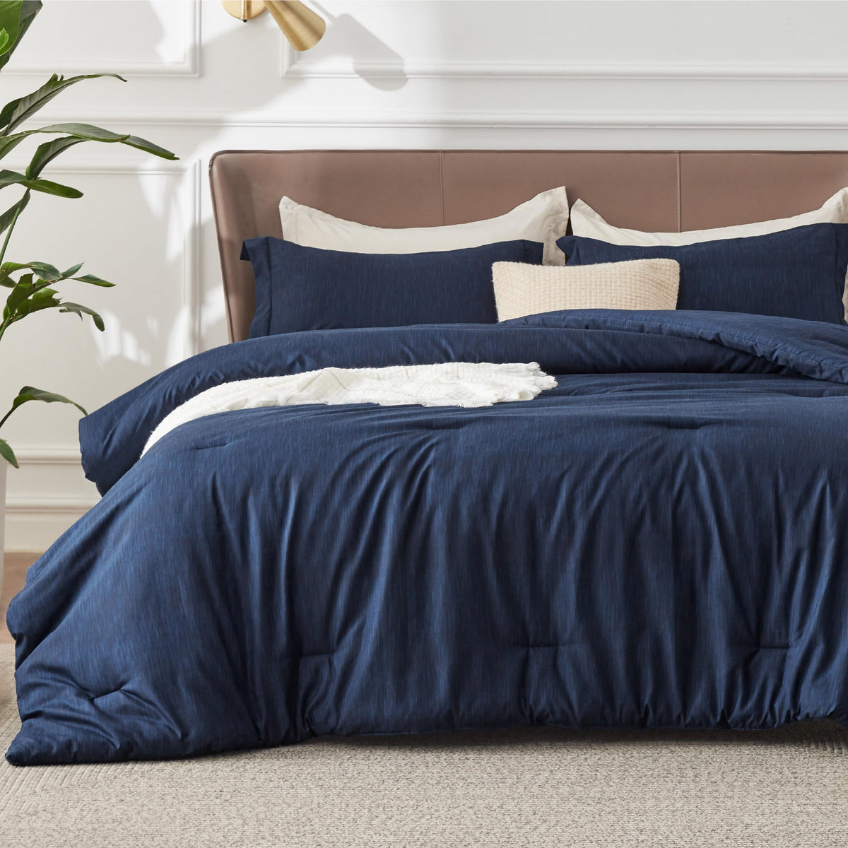 Bedsure King Size Comforter Set - Navy King Comforter Set, Soft Bedding For All Seasons, Cationic Dyed Bedding Set, 3 Pieces, 1