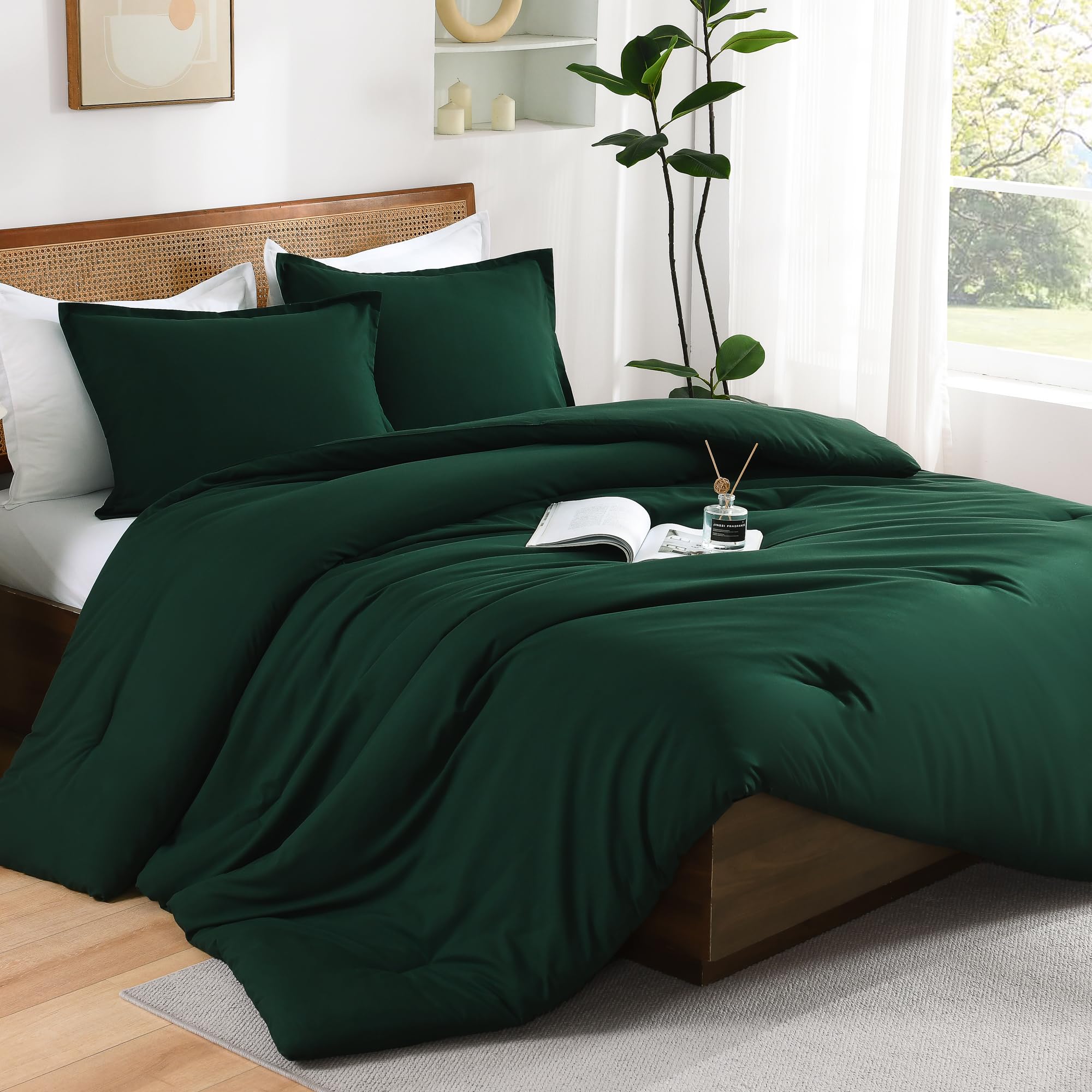 Andency Dark Emerald Green King Size Comforter Set, 3 Pieces Forest Hunter Green Boho Solid Bedding Comforters & Sets, Soft Ligh