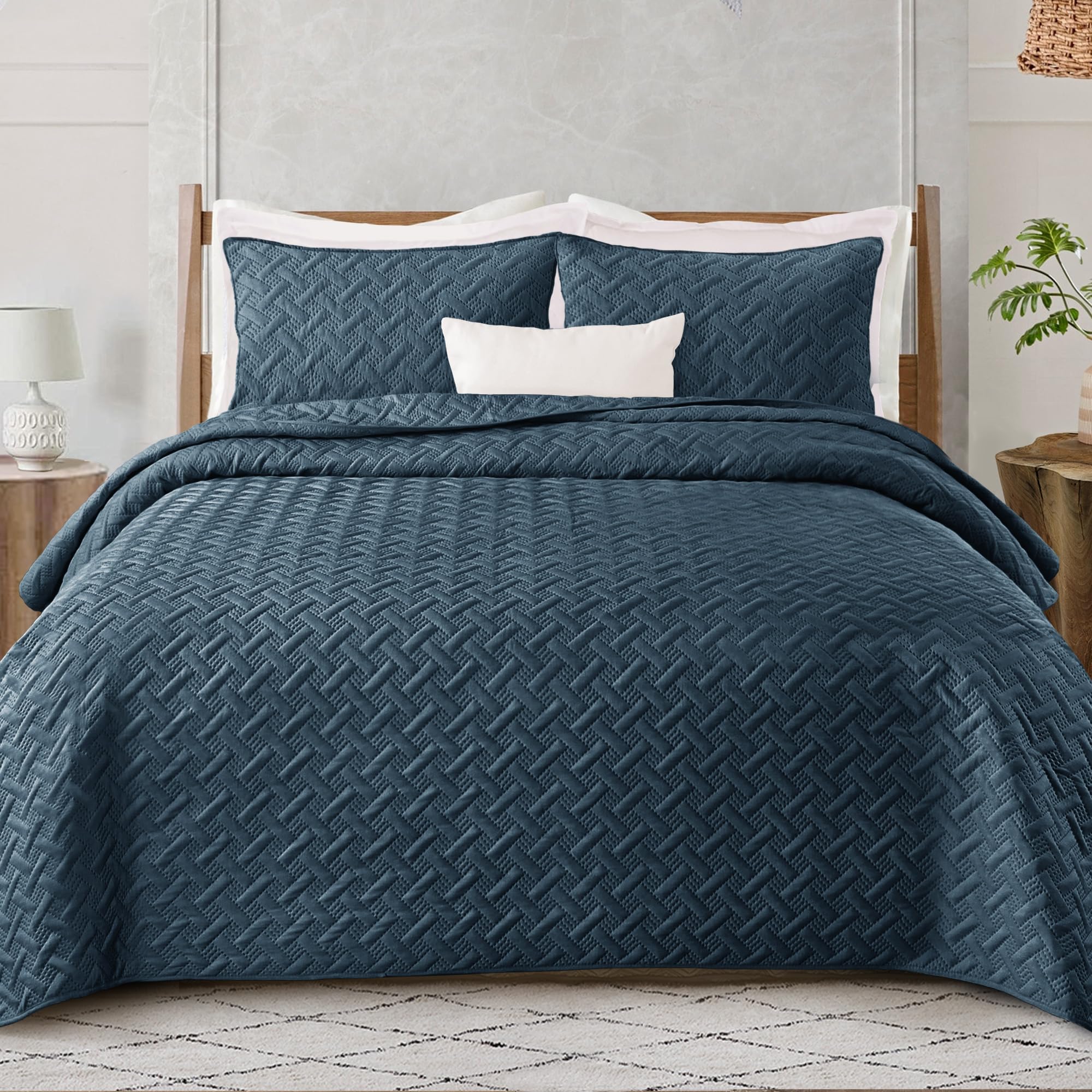 Exclusivo Mezcla Soft Quilt Set Queen Full Size, 3 Pieces Lightweight Quilts Navy Bedspreads Coverlets Bedding Set For All Seaso
