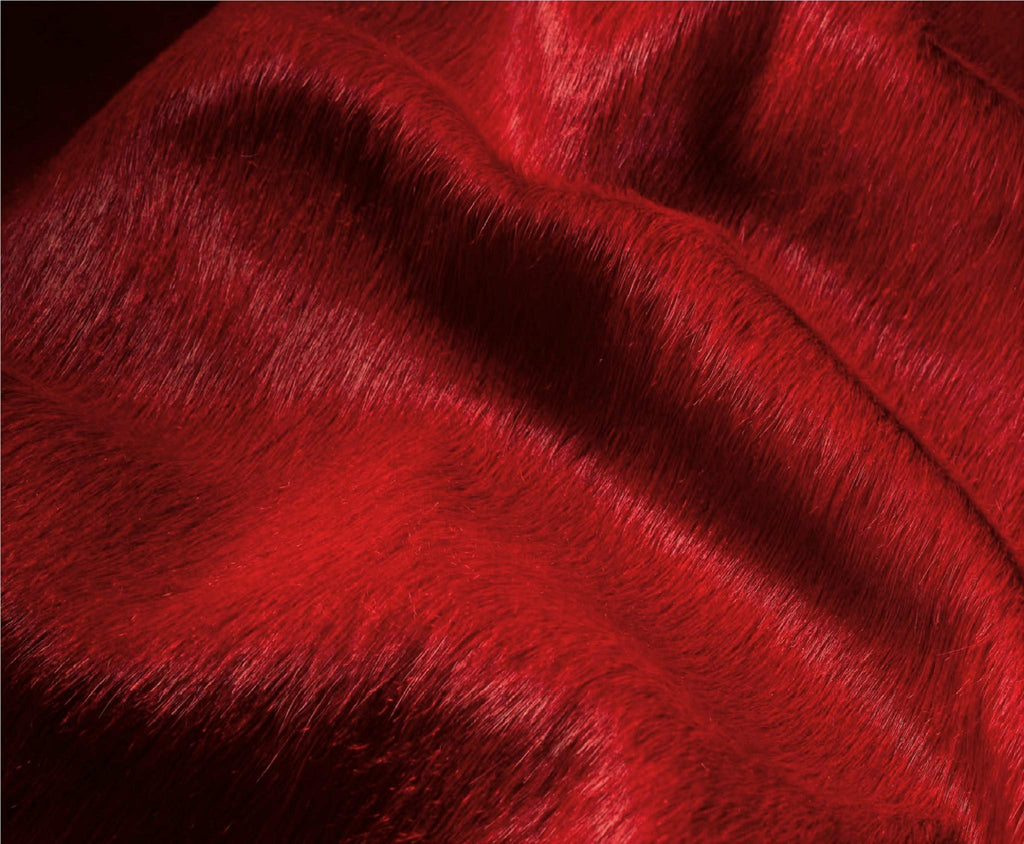 HomeRoots 60' x 84' Firecracker Cowhide - Area Rug