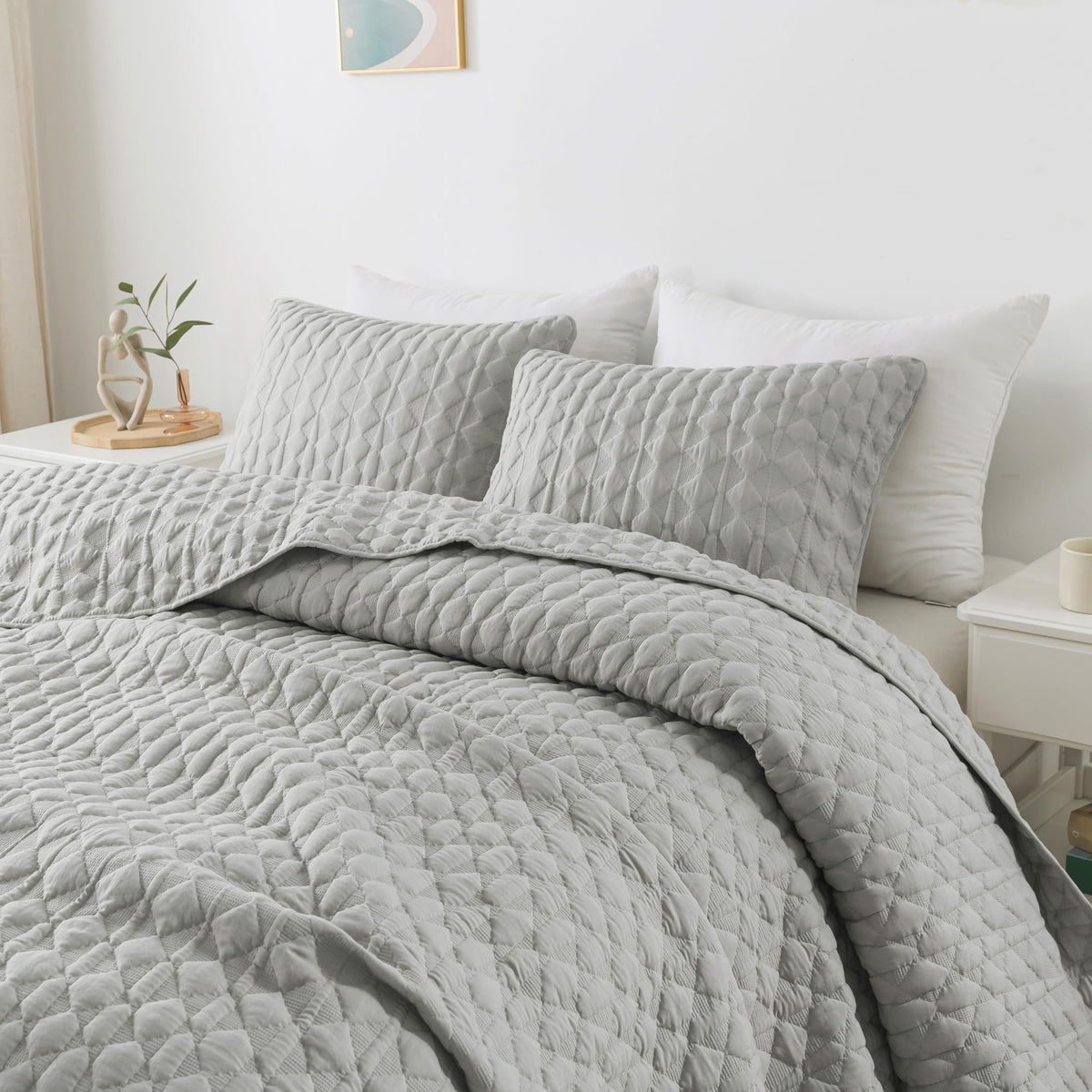 Wdcozy Light Grey Twin Size Quit Bedding Set With 1 Pillow Sham, Lightweight Soft Bedspread Coverlet, Thin Comforter Bed Cover F