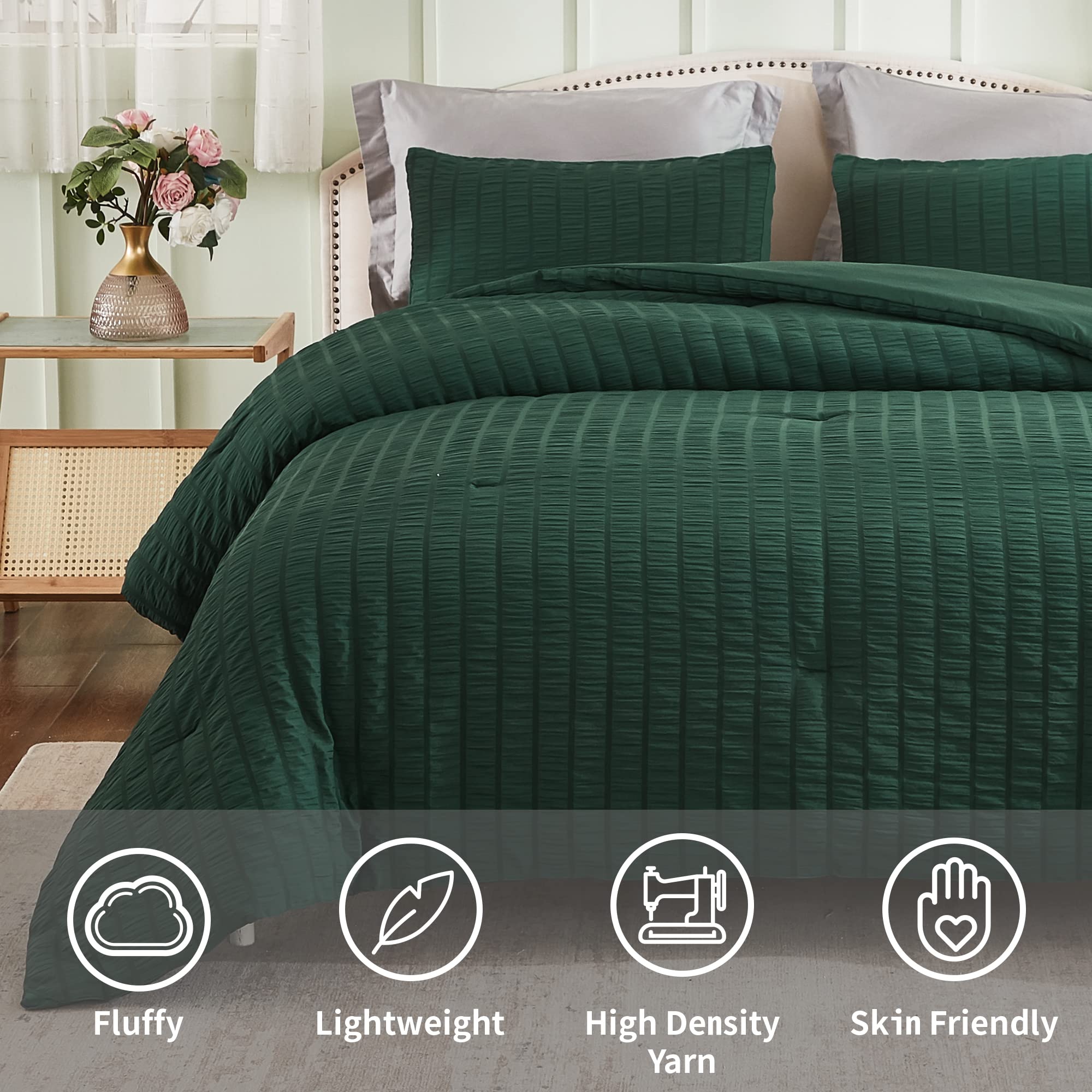 Avelom Dark Green Seersucker Queen Comforter Set (90X90 Inches), 3 Pieces-100% Soft Washed Microfiber Lightweight Comforter With 2 Pillowcases, All Season Down Alternative Comforter Set For Bedding