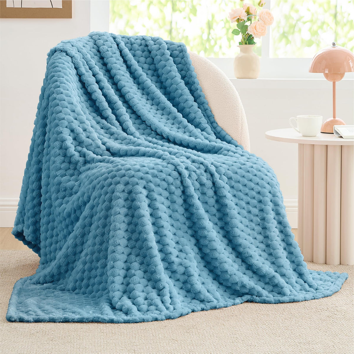 Bedelite Fleece Blanket - 3D Jacquard Decorative Blue Throw Blankets For Couch & Bed, Soft And Cozy Warm Plush Fluffy Blanket Al