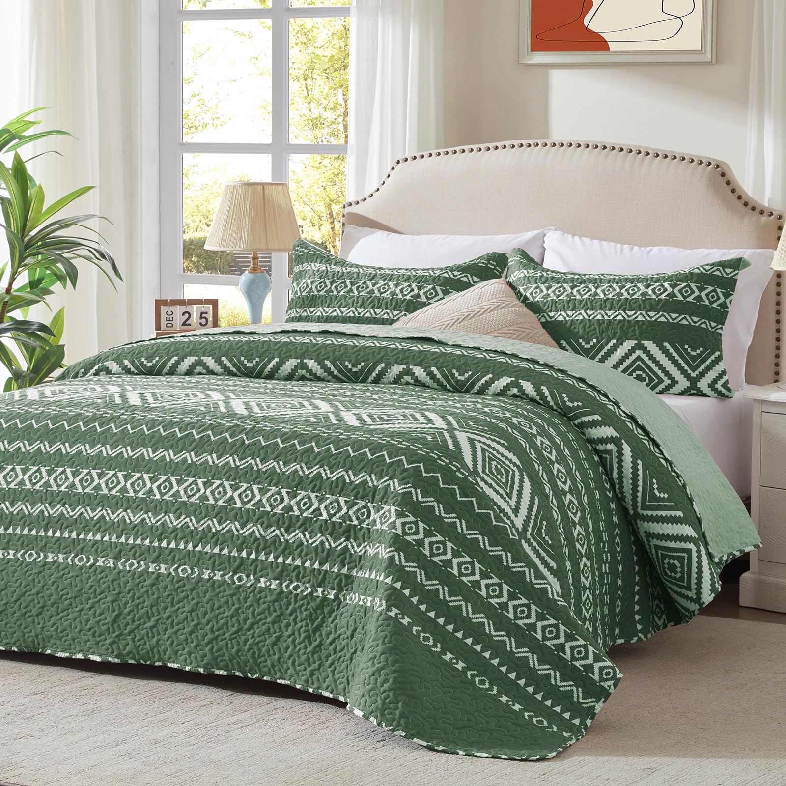Leaonme 3 Pieces King Size Olive Green Quilt Set With Checkered Pattern Lightweight Oversized Bedspread 98'X106' Soft Coverlet