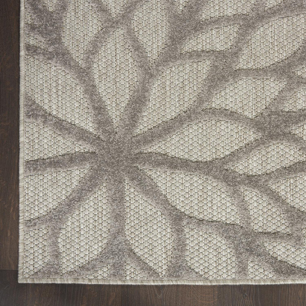 Nourison Aloha Indoor/Outdoor Floral Silver Grey 3'6' X 5'6' Area Rug, (4' X 6')