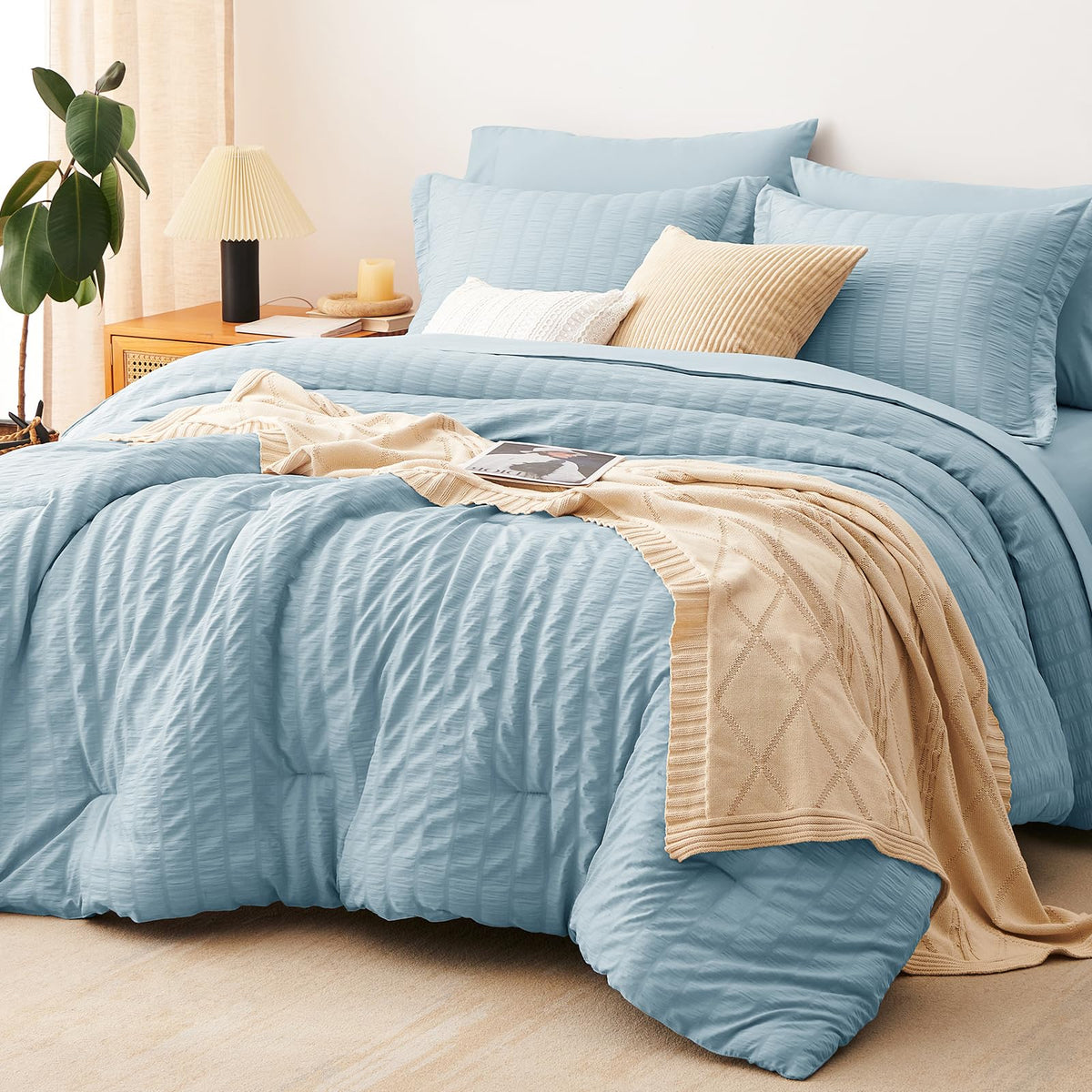 Cozylux King Seersucker Comforter Set With Light Blue Bed In A Bag 7-Piece All Season Bedding Set With Comforter, Pillow Sham, Flat Sheet, Fitted Sheet, Pillowcase