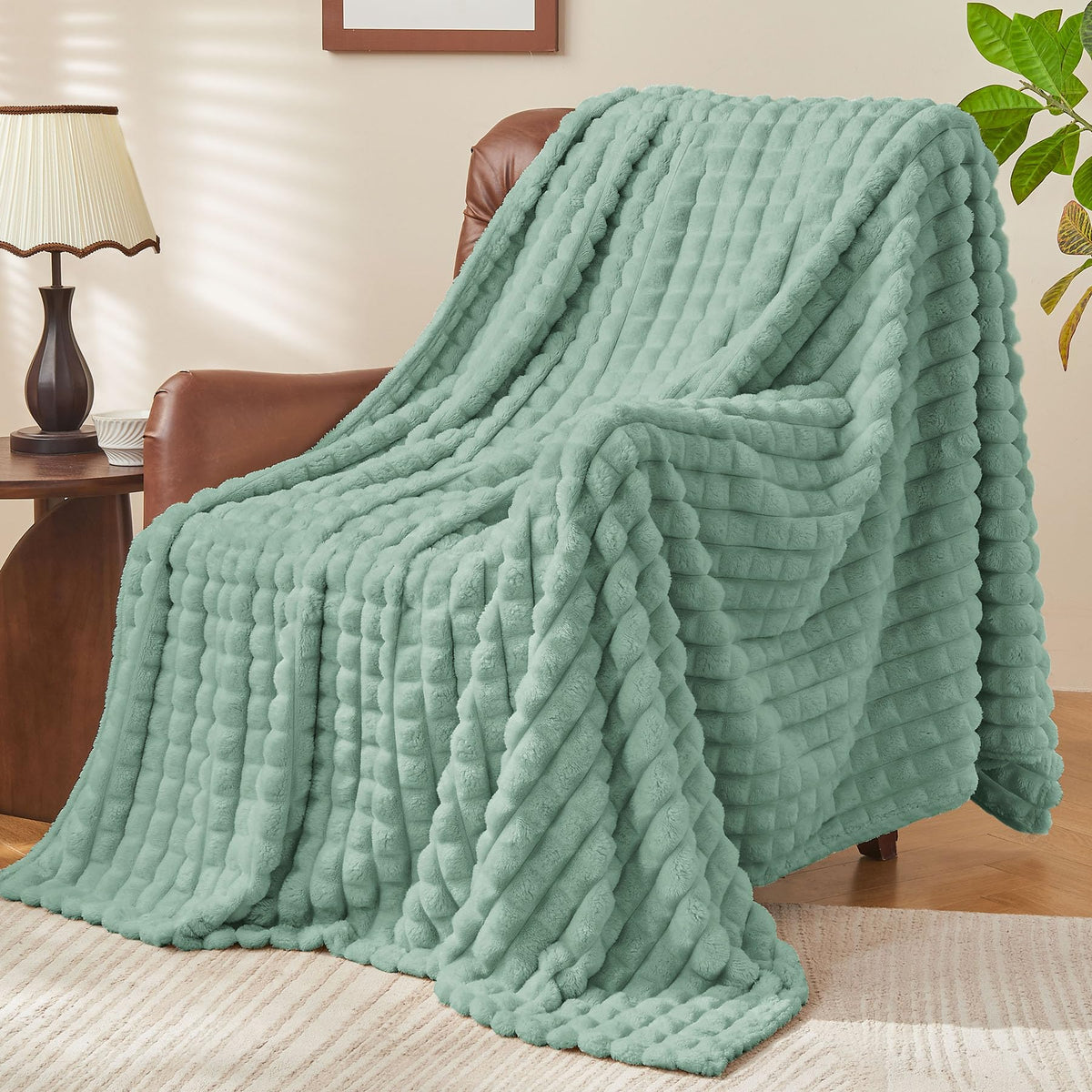 Bedelite Sage Green Throw Blanket Twin Size For Bed- Super Soft And Warm 3D Checkered Fluffy Fuzzy Fleece Blanket, Luxurious Plu