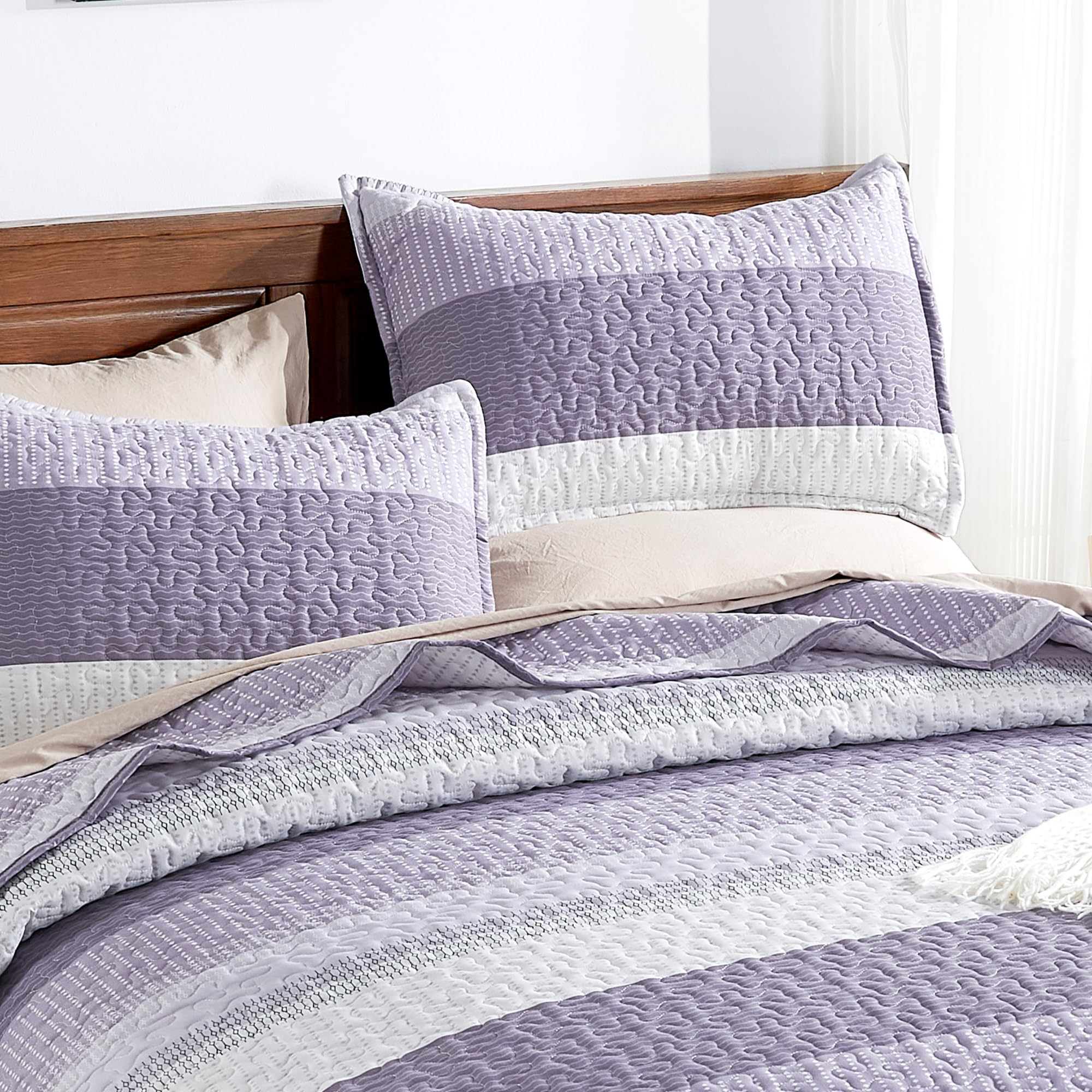Andency King Size Quilt Set Grayish Purple, 3 Pieces Summer Ultra Soft Lightweight Bedspreads & Coverlets Set, Patchwork Striped Quilted Bedding Sets For All Seasons (1 Quilt, 2 Pillow Shams)