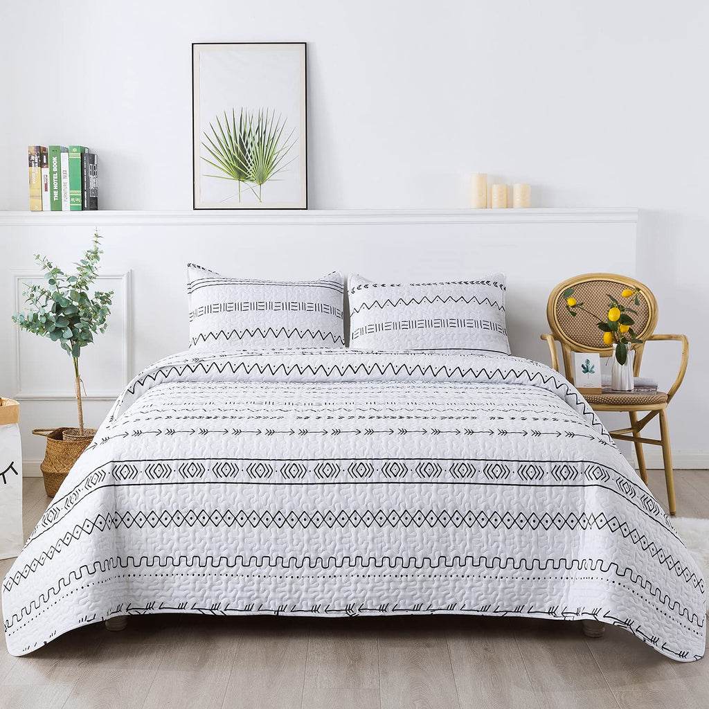 Andency White Quilt Set California King (112X104 Inches), 3 Pieces(1 Boho Printed Quilt And 2 Pillowcases), Bohemian Summer Ligh