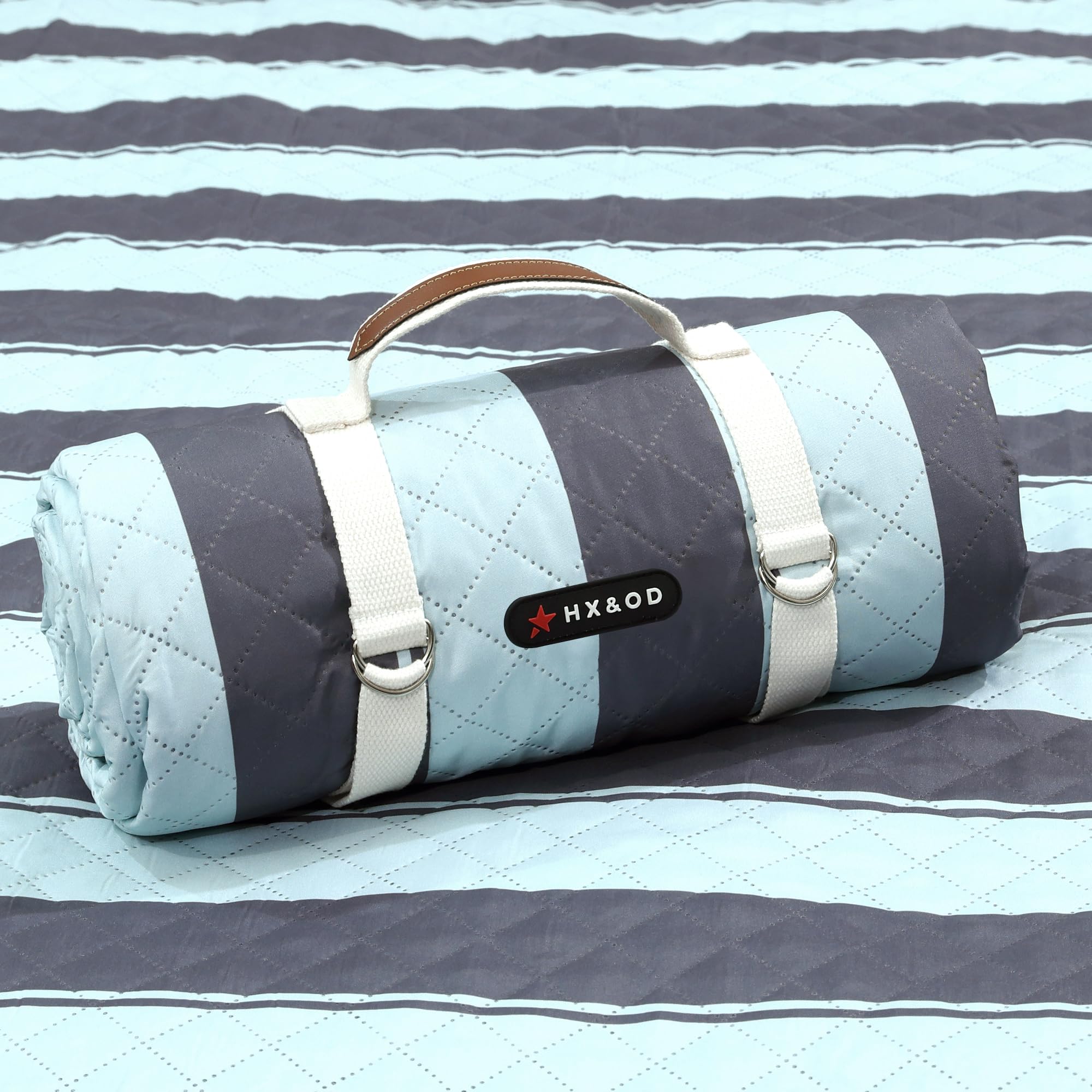Hx&Od Extra Large Picnic Outdoor Blanket, 80   X60    Waterproof Picnic Mat Foldable Camping Blanket Portable With Carry Strap F