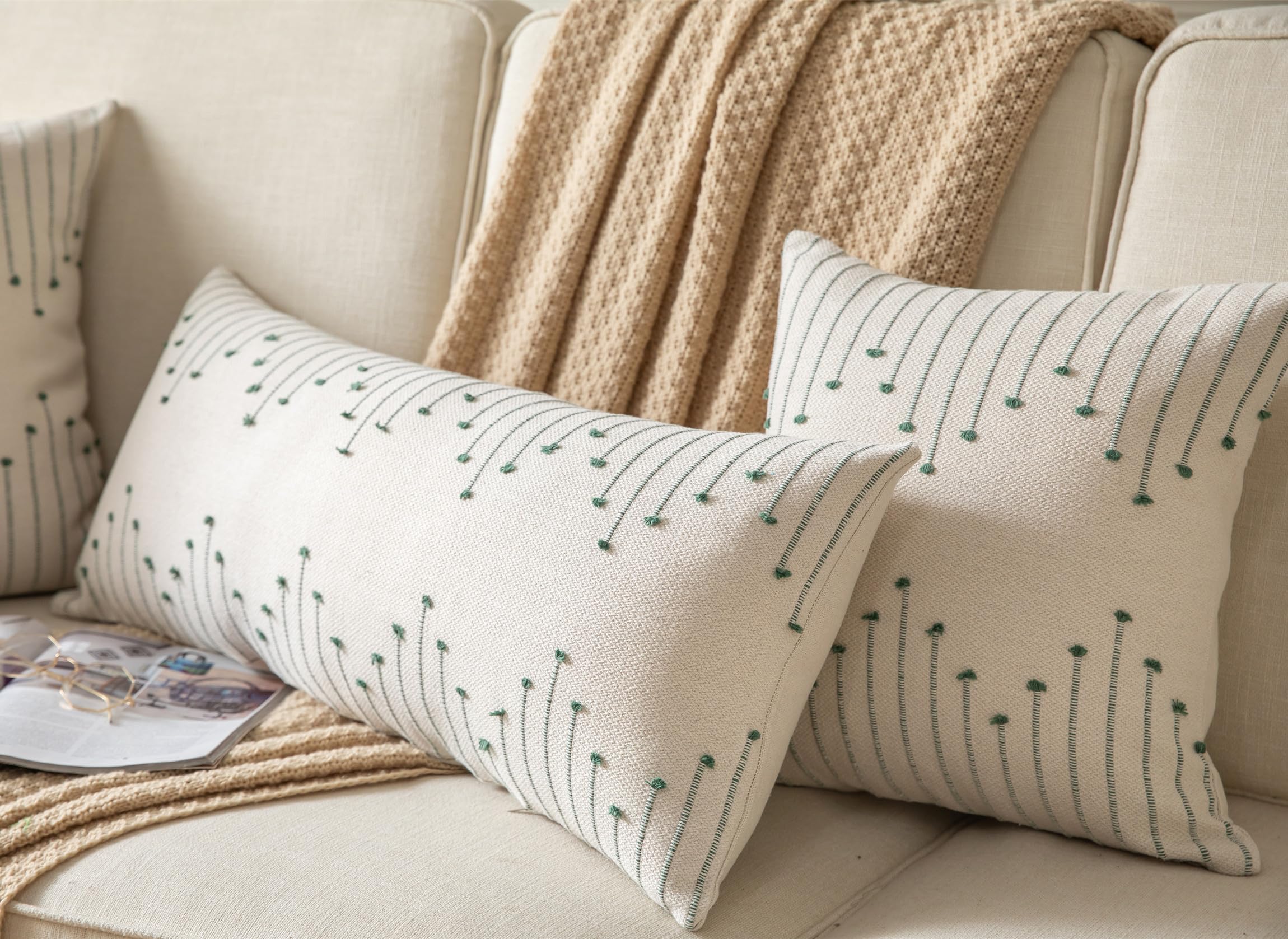 Boho Lumbar Pillow Cover 14X36 Long Pack Of 1 Decorative Pillows Bed, Beige With Green Body Throw Pillow Covers, For Modern Farm