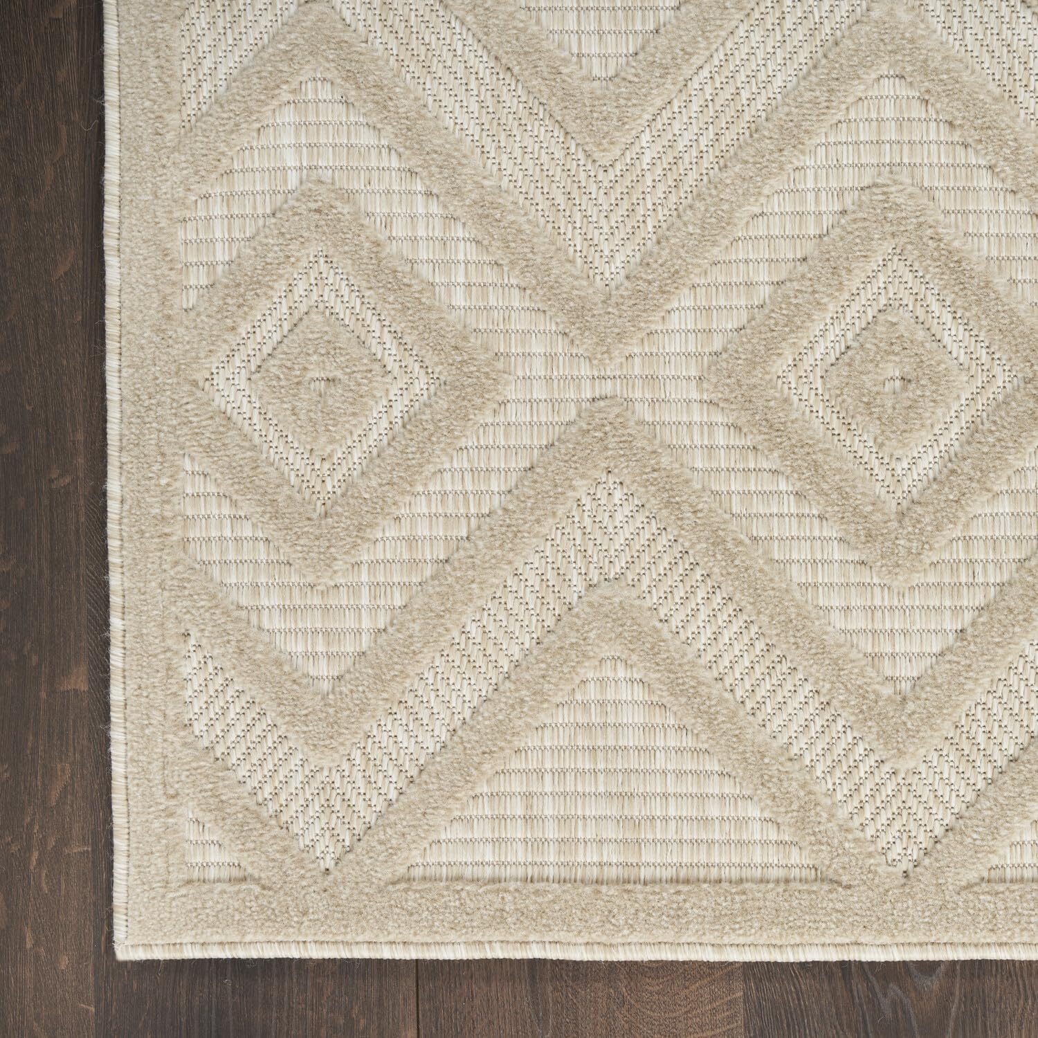 Nourison Versatile Indoor/Outdoor Cream 4' X 6' Area Rug, Easy Cleaning, Non Shedding, Bed Room, Living Room, Dining Room, Backyard, Deck, Patio (4X6)