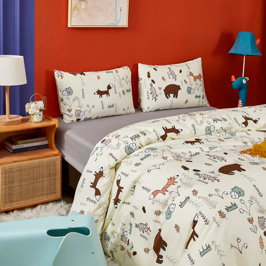 Clothknow Kids Comforter Sets Full Yellow Bear Comforter Full Boys Girls Bedding Cartoon Fox Bed Set Theme Woodland Forest Animal Bedding 3Pcs Bedding Comforter Sets Full