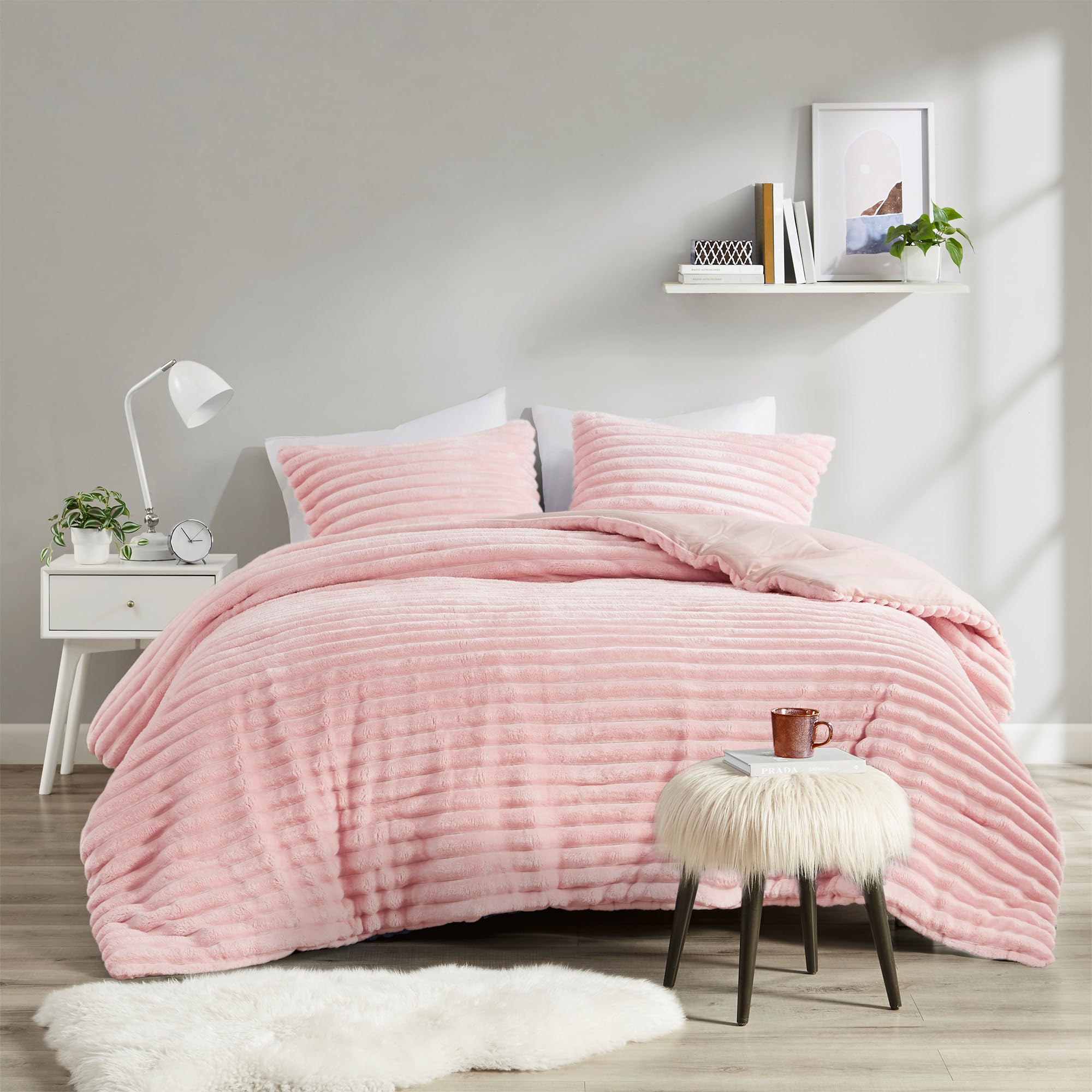 Intelligent Design Twin Comforter Set, Cozy Plush Bedding, Microfiber Reverse, 2 Piece, Lightweight, Super Soft Ribbed Velvet Co