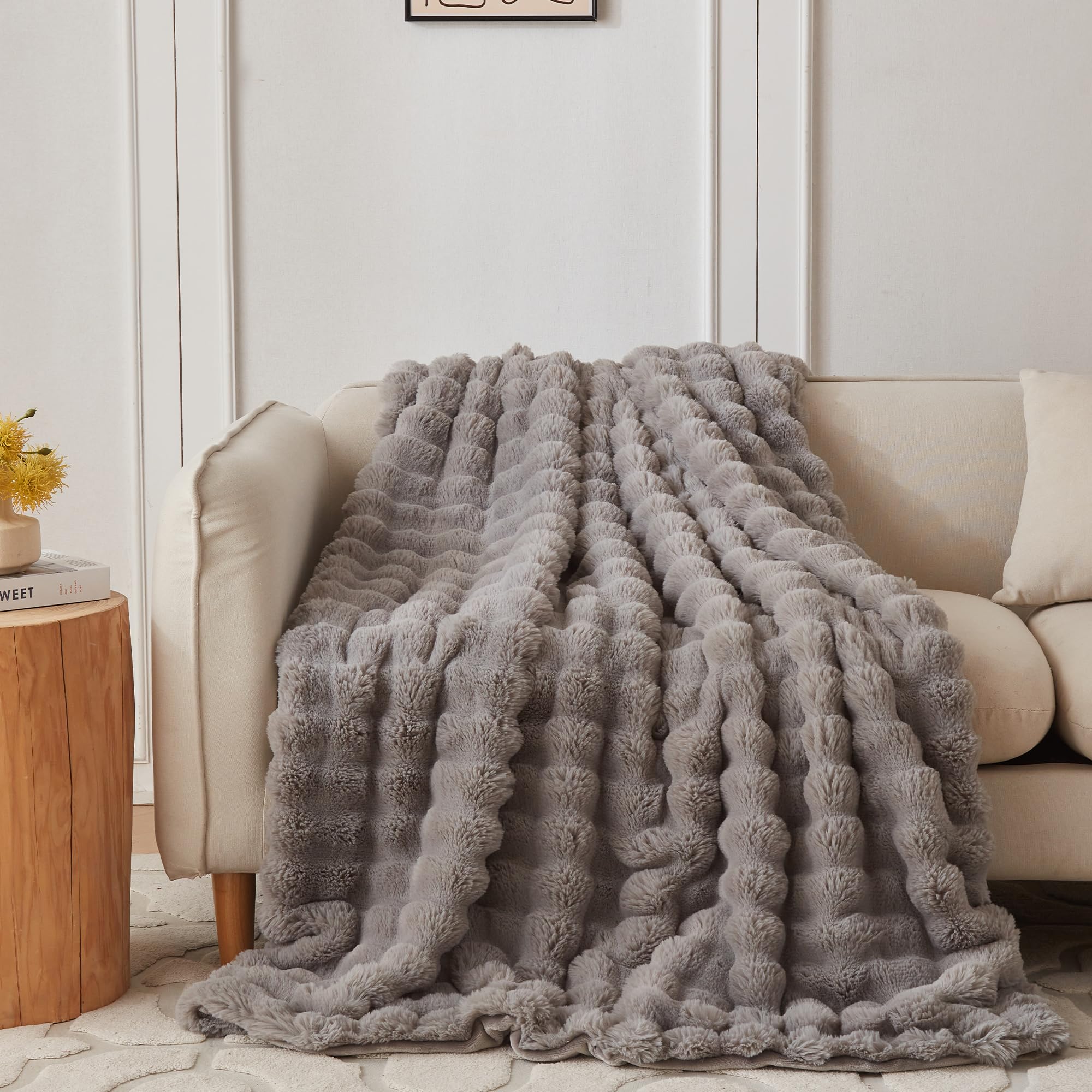 Coova Faux Rabbit Fur & Flannel Throw Blanket 60X80 Inch - Luxury Fuzzy & Cozy Soft Twin Size Blanket For All Seasons, Breathabl