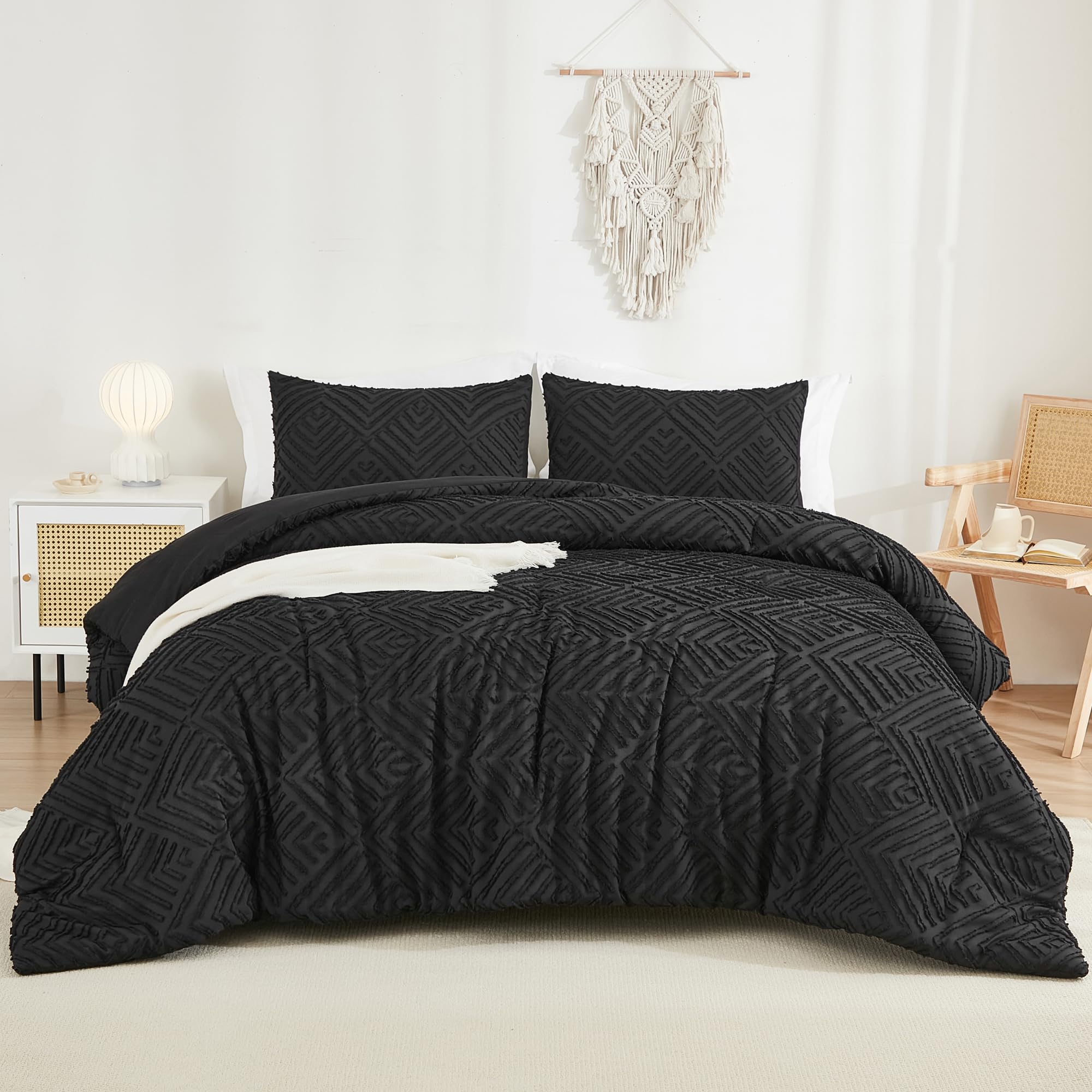 Andency Black Comforter Set Queen, Lightweight Fluffy Bedding Comforter Sets For Queen Bed, 3 Pieces Tufted Farmhouse Shabby Chic Bed Set For All Seasons (1 Comforter 90X90In, 2 Pillowcases)