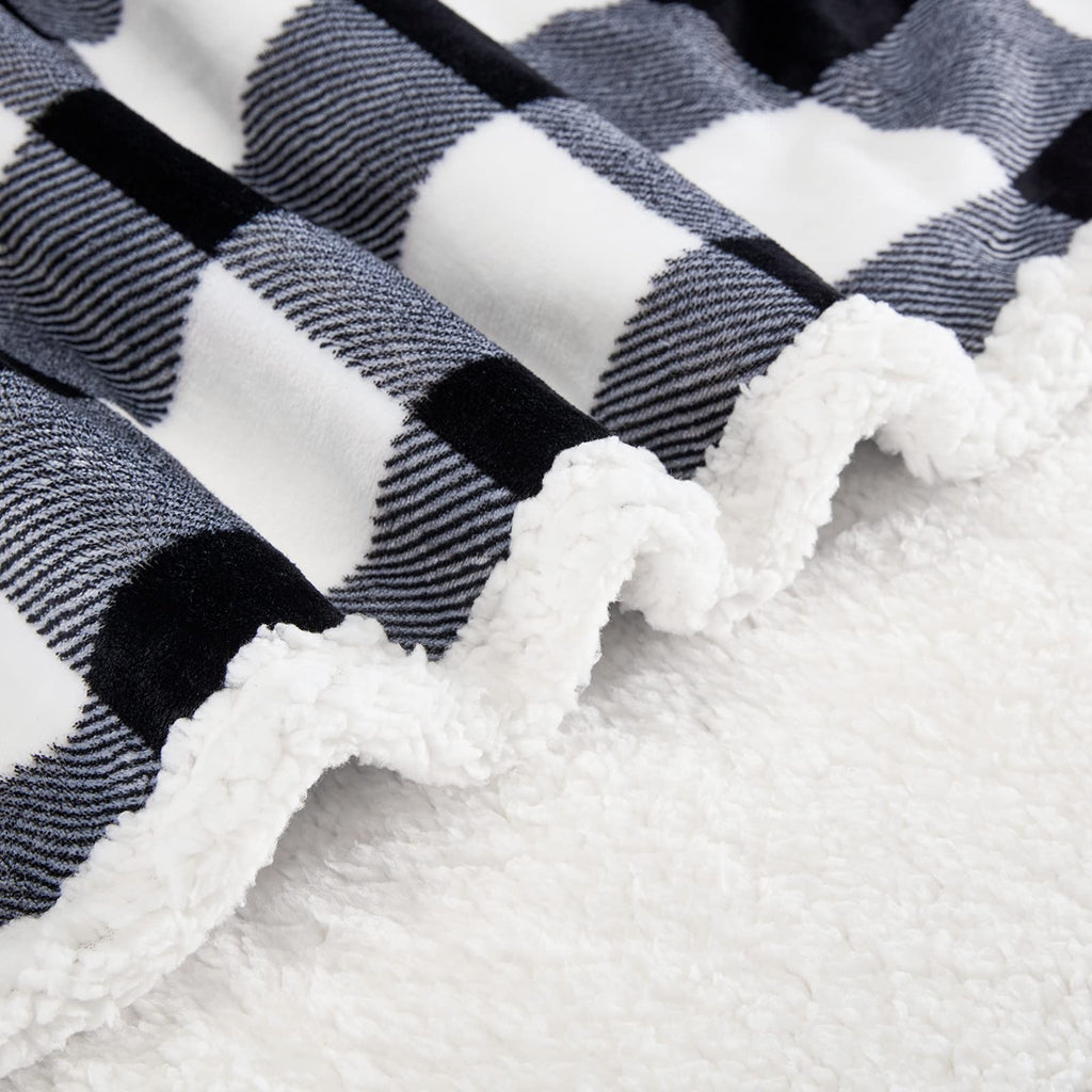 Touchat Sherpa Buffalo Plaid Christmas Throw Blanket, Fuzzy Fluffy Soft Cozy Blanket, Fleece Flannel Plush Microfiber Blanket Fo