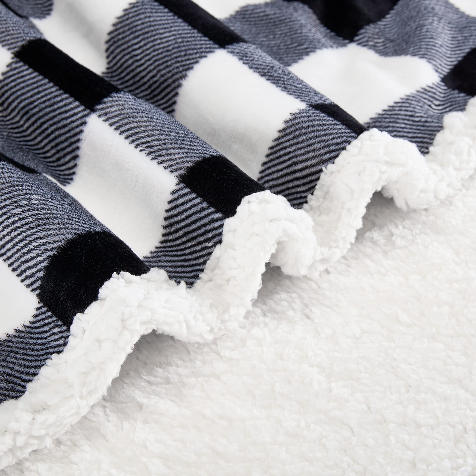 Touchat Sherpa Buffalo Plaid Christmas Throw Blanket, Fuzzy Fluffy Soft Cozy Blanket, Fleece Flannel Plush Microfiber Blanket Fo