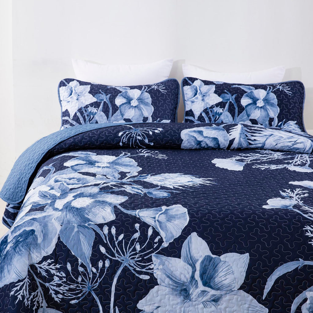 Drucon Floral Quilt Set Queen 3 Pieces Navy Blue Floral Quilt Coverlet Set Soft Microfiber Lightweight Navy Blue Quilted Bedspre