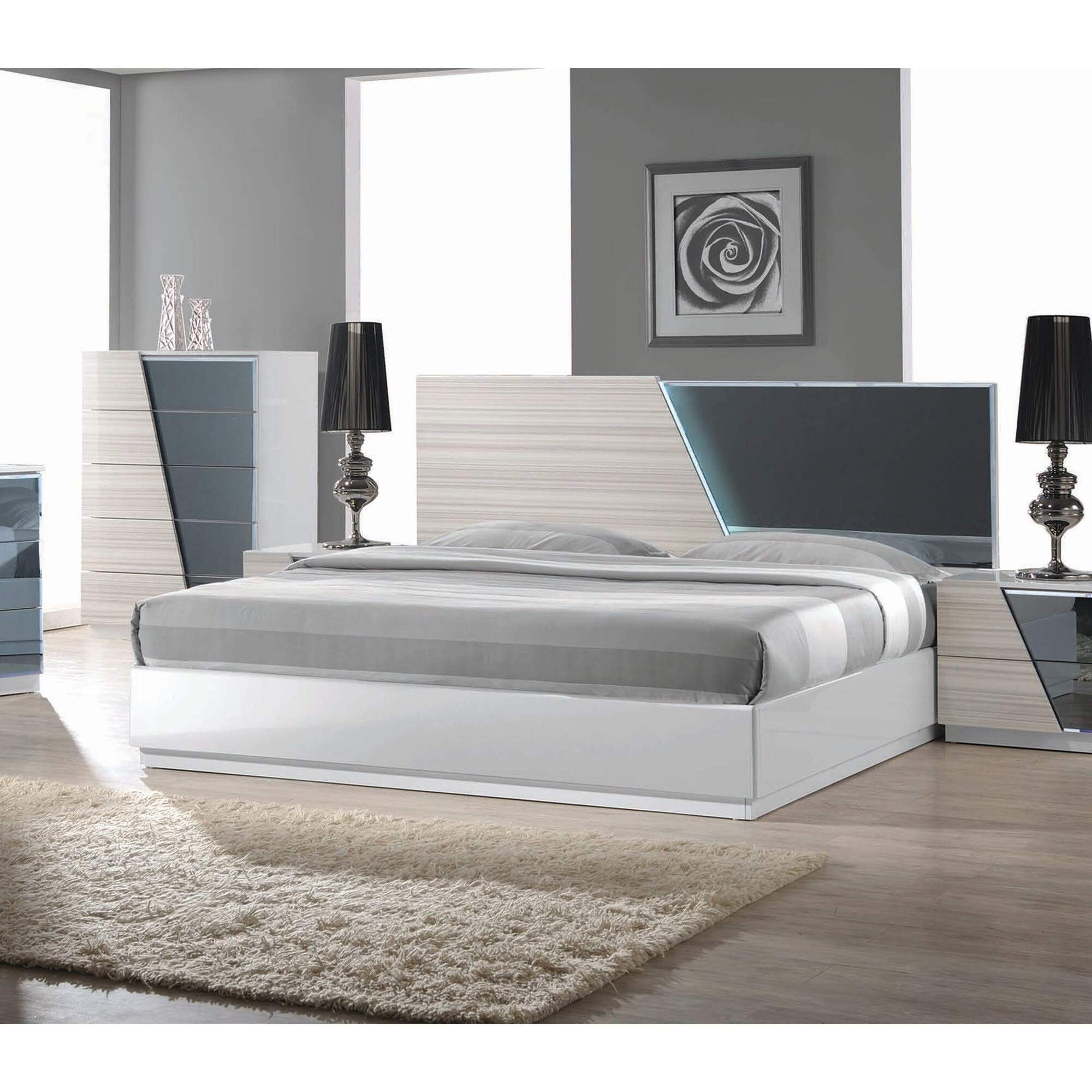 Best Master Manchester Poplar Wood Queen Platform Bed In Zebra/Gray
