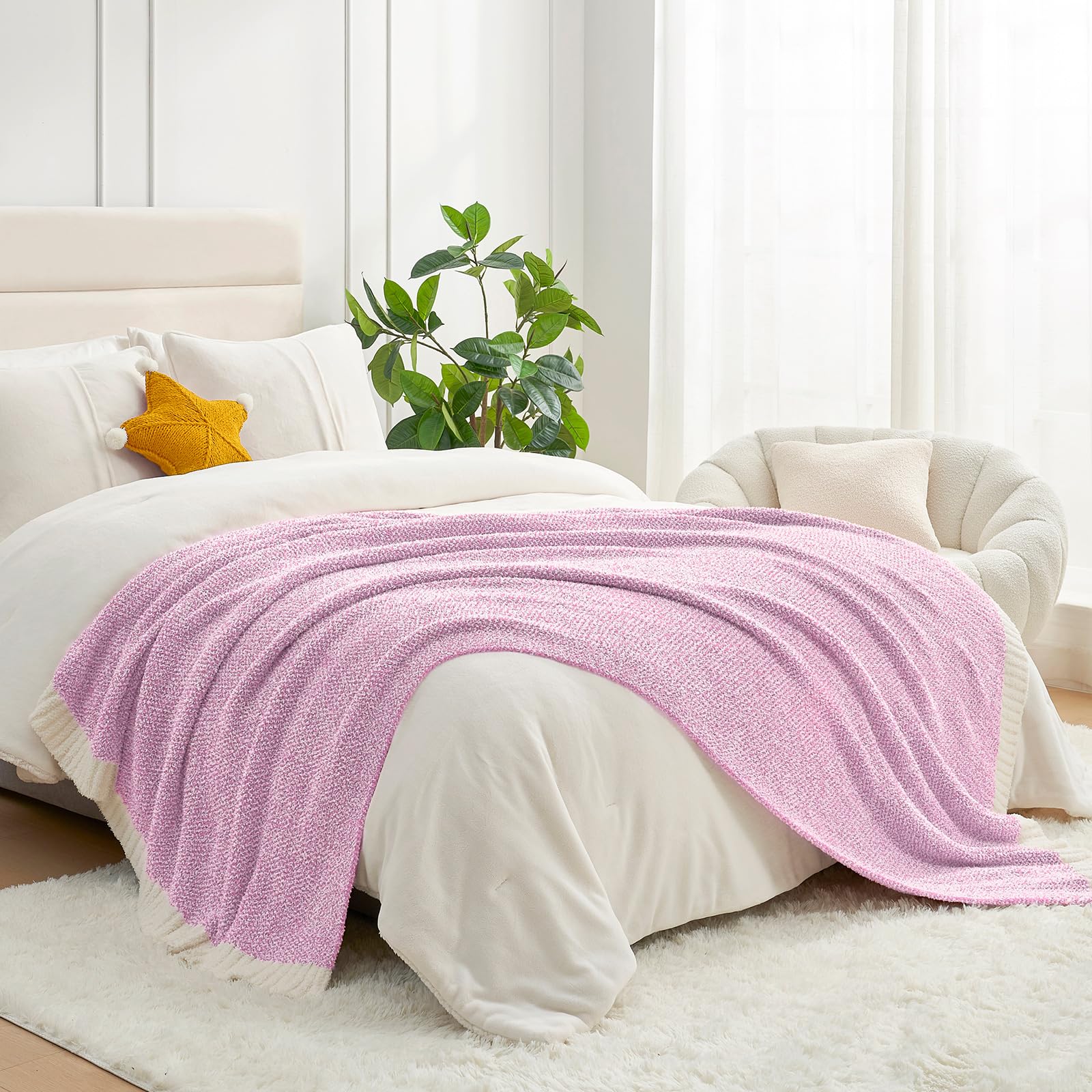 Snuggle Sac Bedding Blanket Light Purple Twin Size, Super Soft Warm Cozy Blankets For Bed, Living Room, Luxurious Microfiber Bla