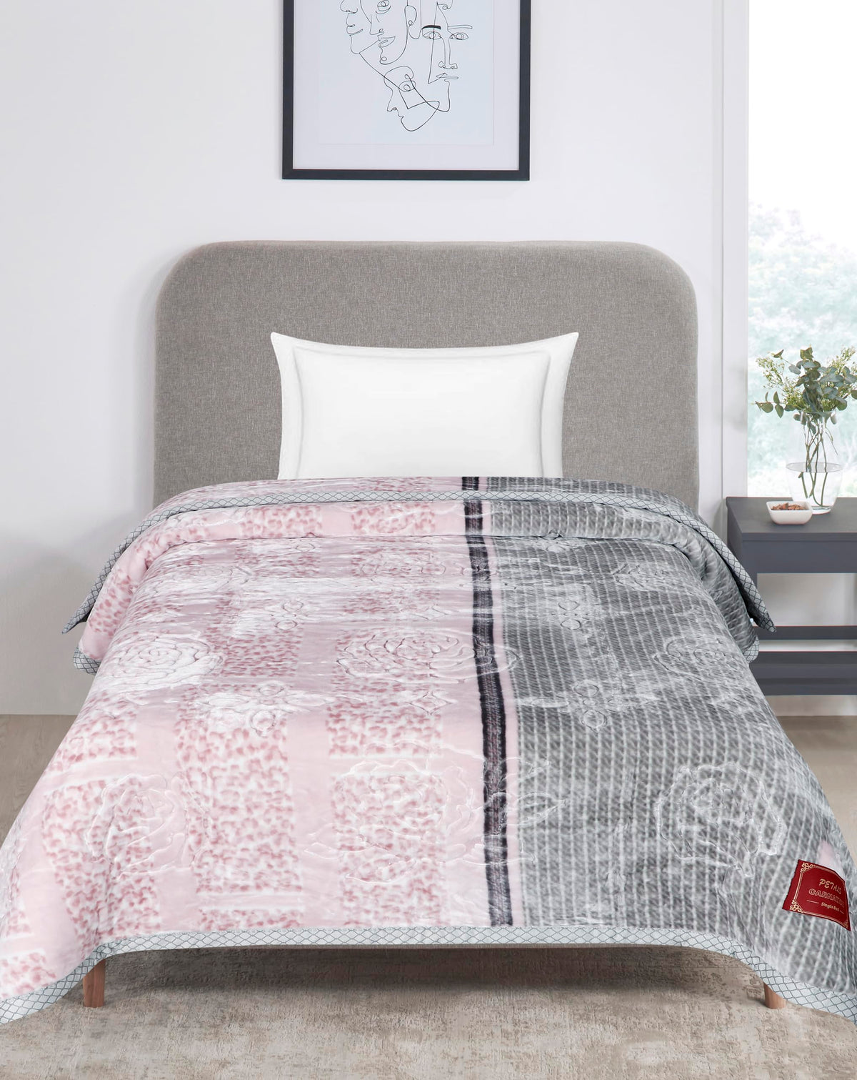 Petals Dreams Blanket Single Bed for Moderate Winter, 750 GSM, Cloudy Mink Blanket (160x220 cm) (Pink & Grey)