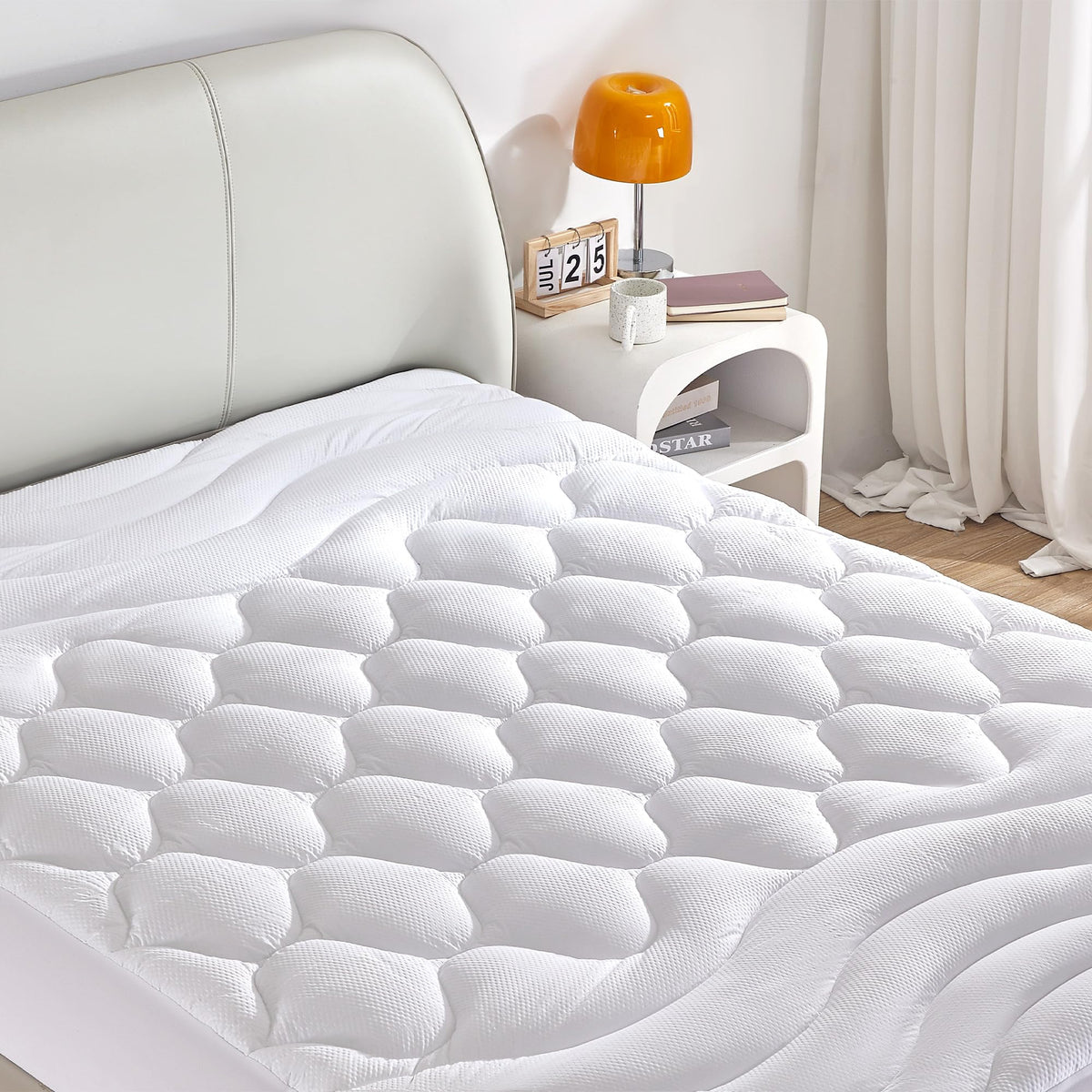 Sonive Fluffy Mattress Pad - Breathable Comfort Mattress Cover, Down Alternative Fill Mattress Topper, Easy Fit For Up To 21 Inc