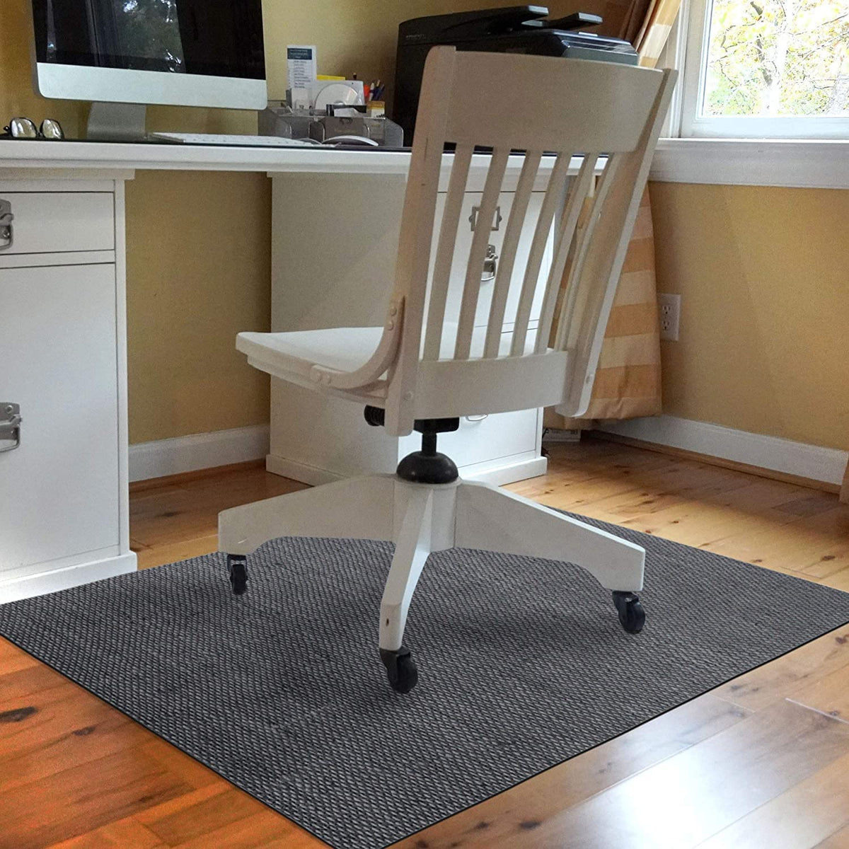 Bungalow Flooring Barbury Weave 9To5 Desk Chair Mat, 3' X 4', Made In Usa, Stain-Resistant, Anti-Slip Rubber Backing, Gray