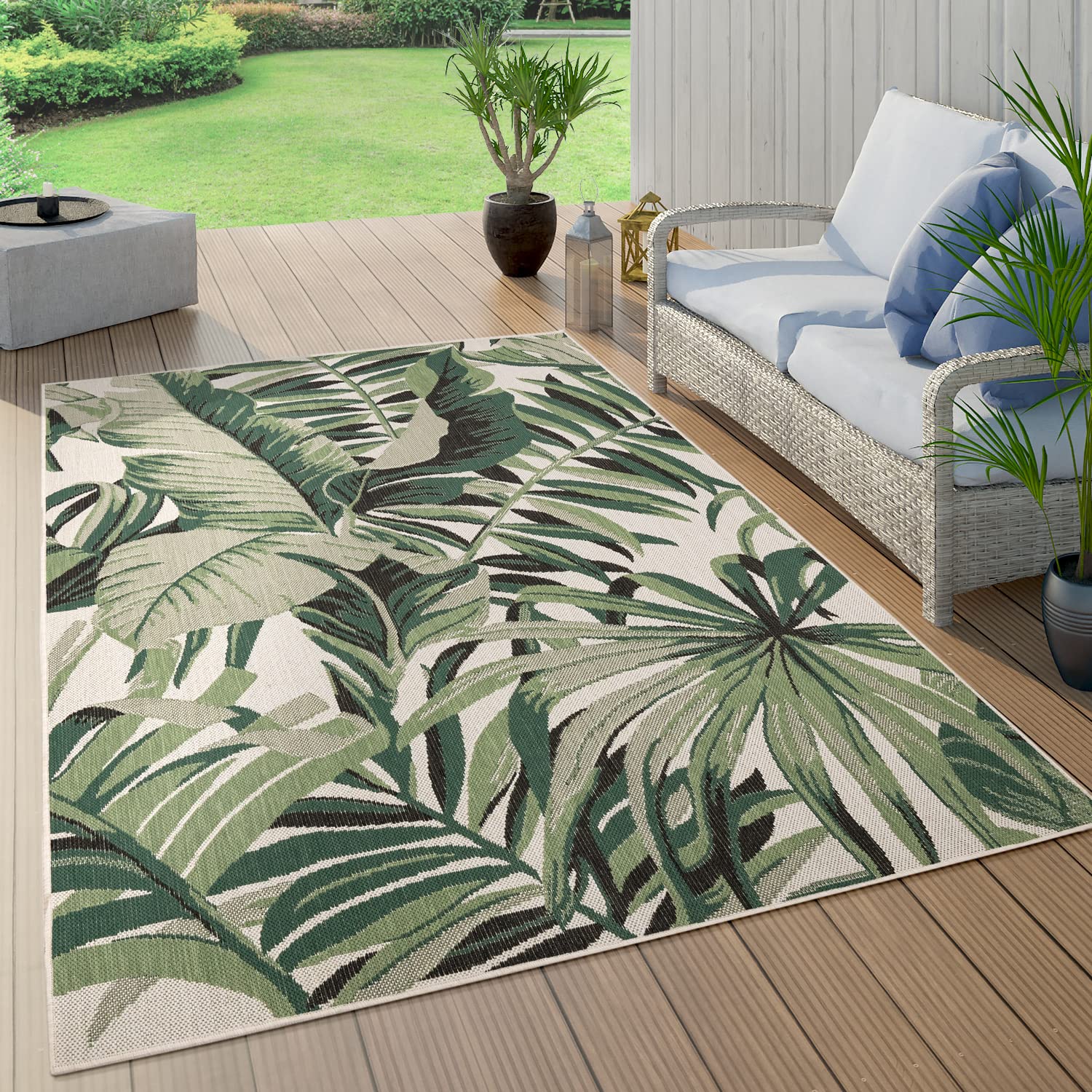 In- & Outdoor Rug Tropical Palm Leaf Design For Patio In Green Beige, Size: 3'11' X 5'7'