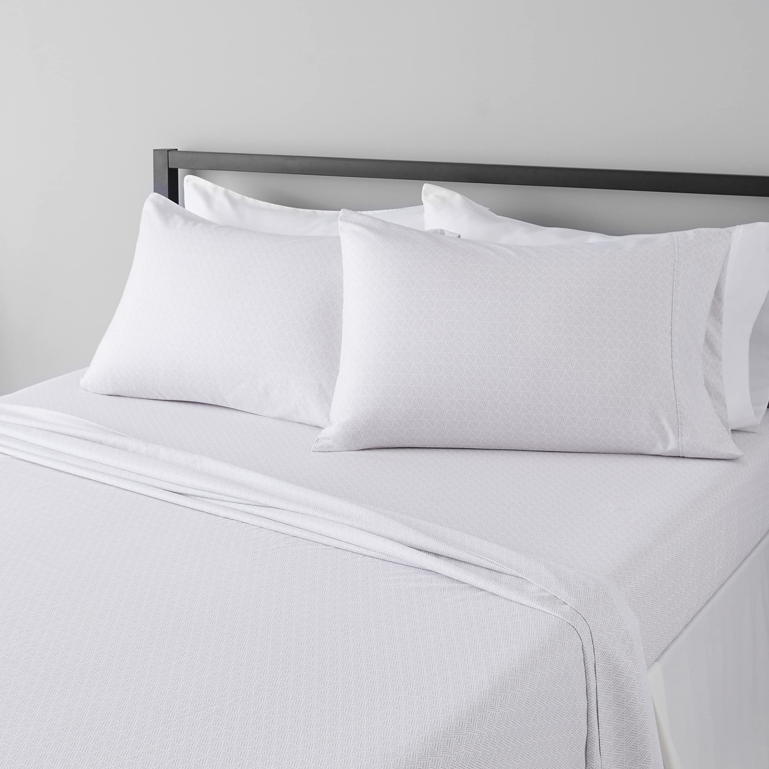 Amazon Basics Lightweight Super Soft Easy Care Microfiber 4 Piece Bed Sheet Set With 14 Deep Pockets, Full, Gray Crosshatch, Pri