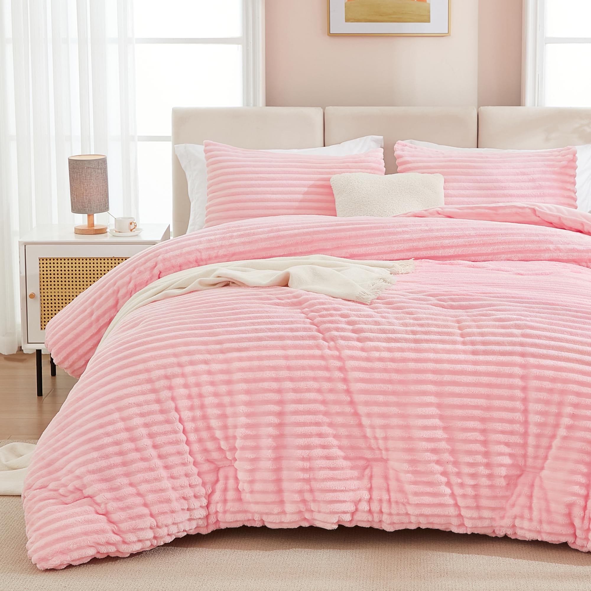 Andency Pink Comforter Set Queen, 3 Pieces Fleece Comforter Set For Queen Size Bed, Soft Warm Fluffy Fuzzy Luxury Plush Bedding
