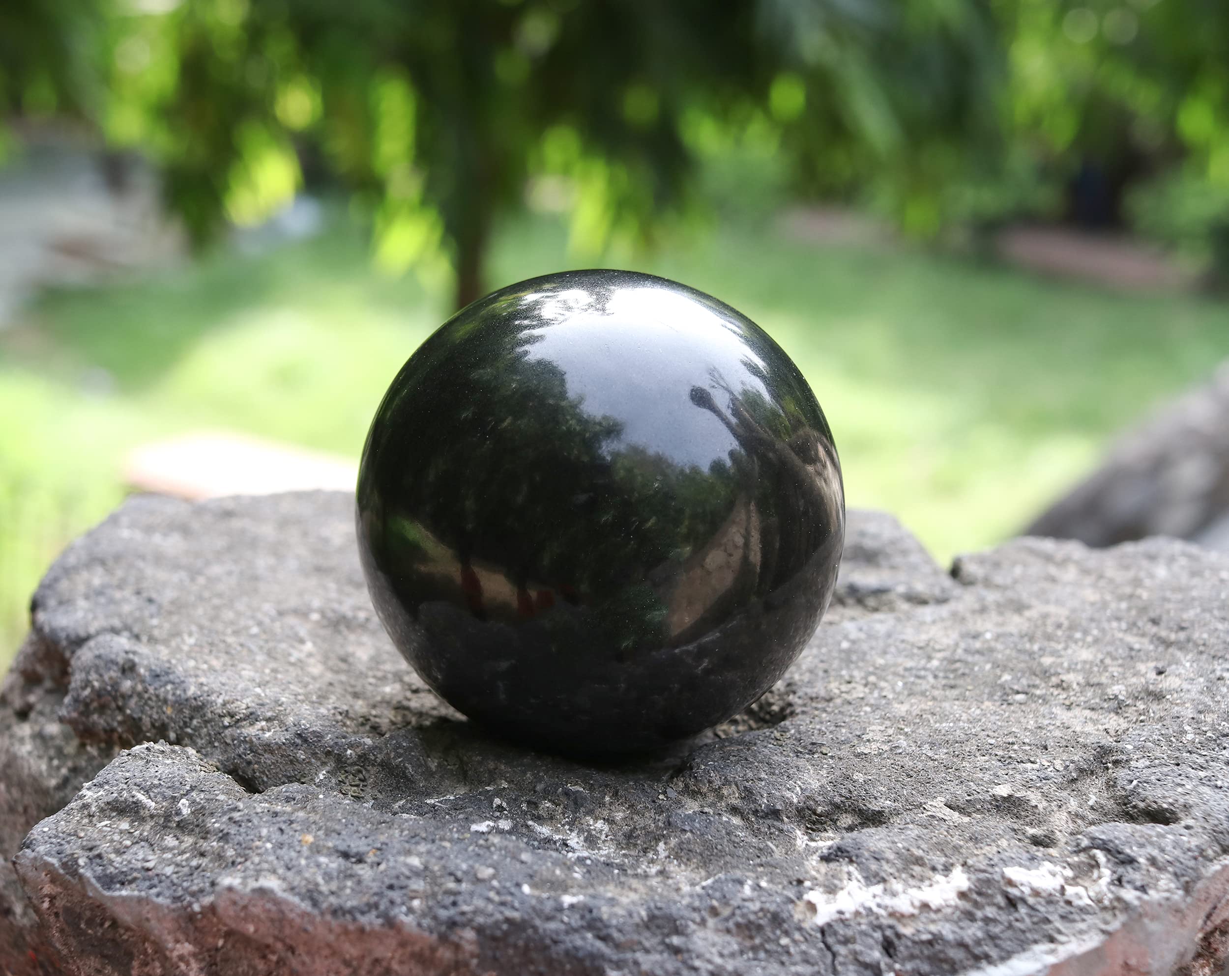Crocon Black Tourmaline Stone Sphere With Metal Stand Gemstone Sphere Healing Ball Sculpture Figurine For Fengshui Divination Ho