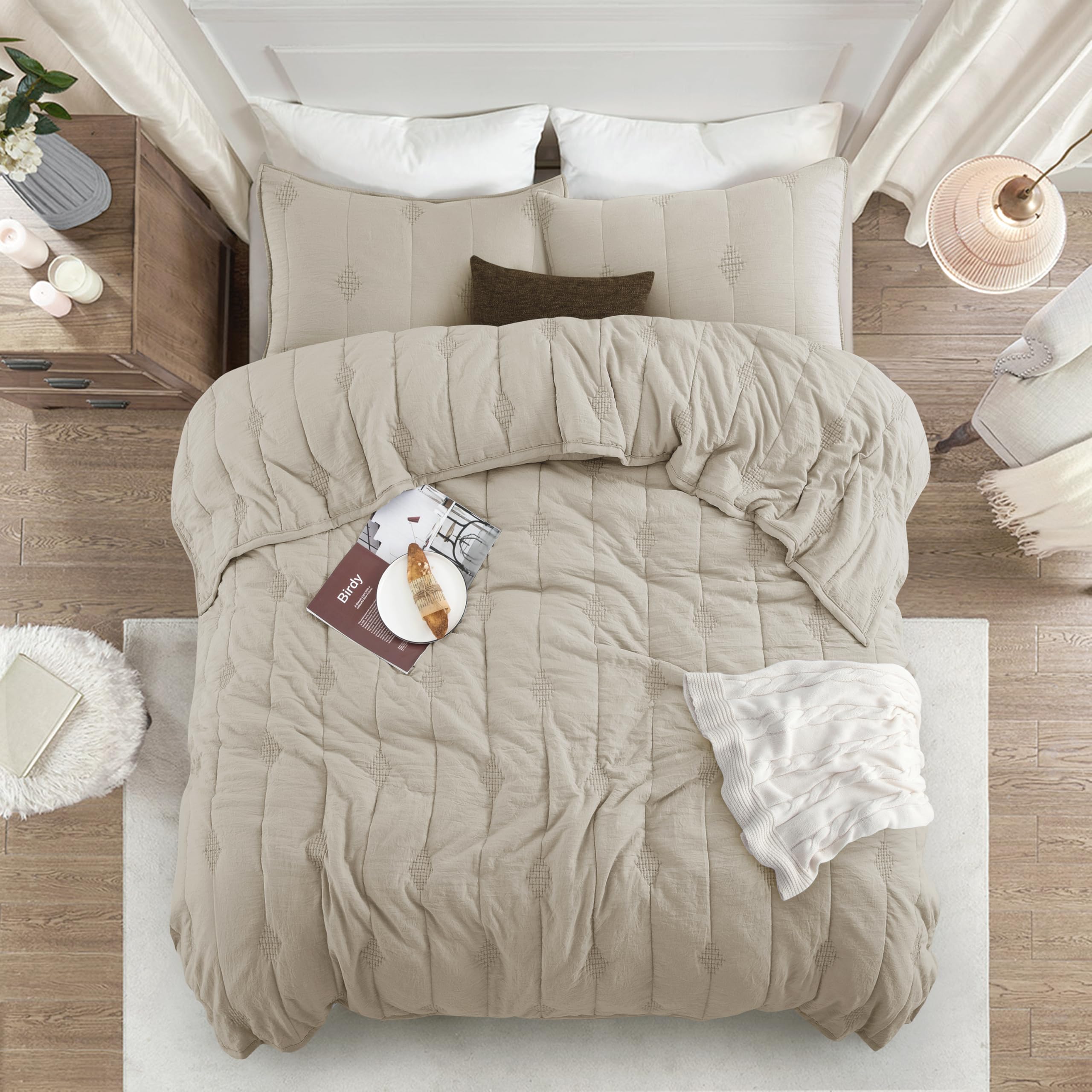 Anna.Z Home Queen Quilt Bedding Set - Light Weight, Breathable, Ultra-Soft, Allover Geometric Diamond Stitched Embroidery, Beige
