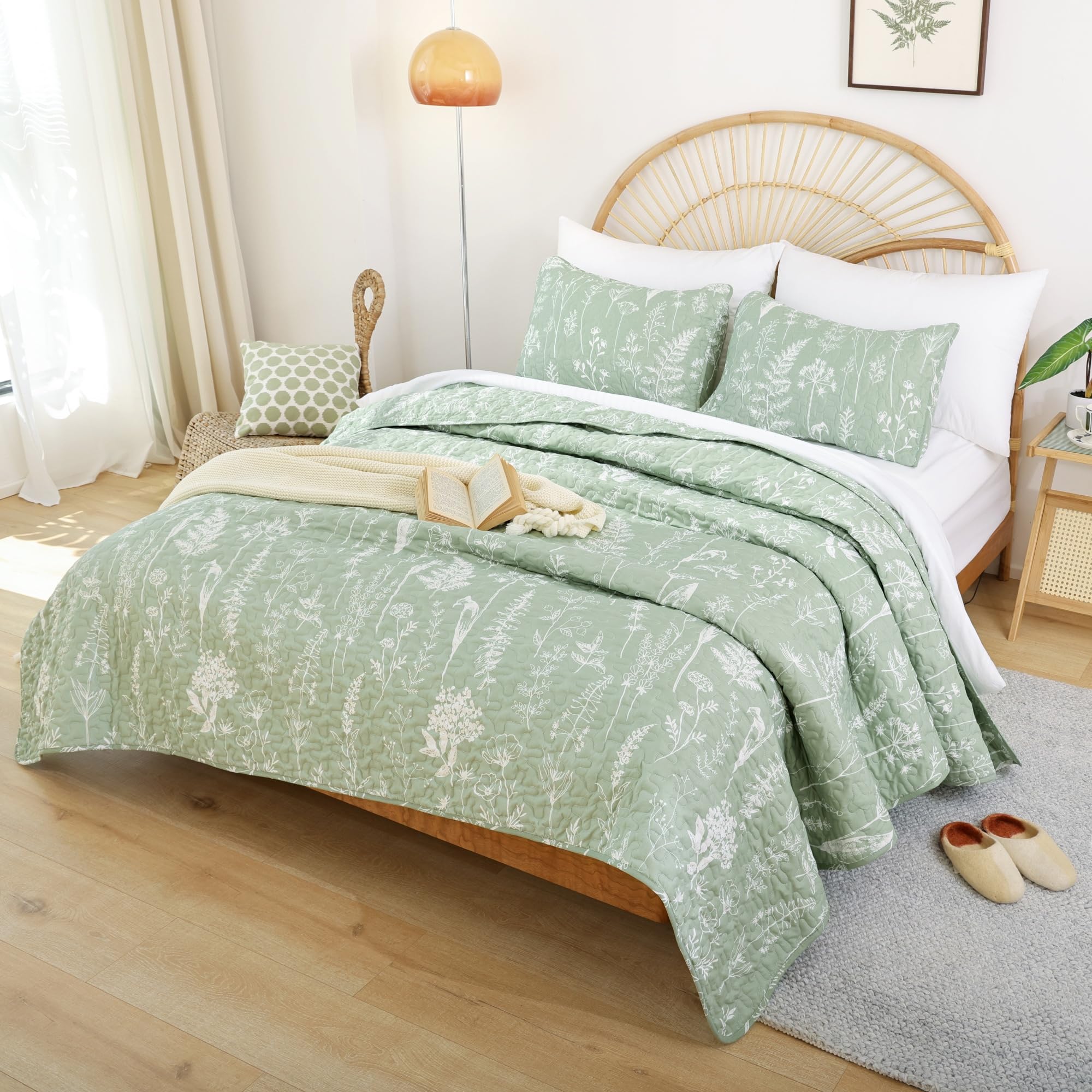 Janzaa Quilt King Size Sage Green Quilt Bed Spread Boho Quilt With Floral Pattern Microfiber Quilts Set 3 Pieces Lightweight Com