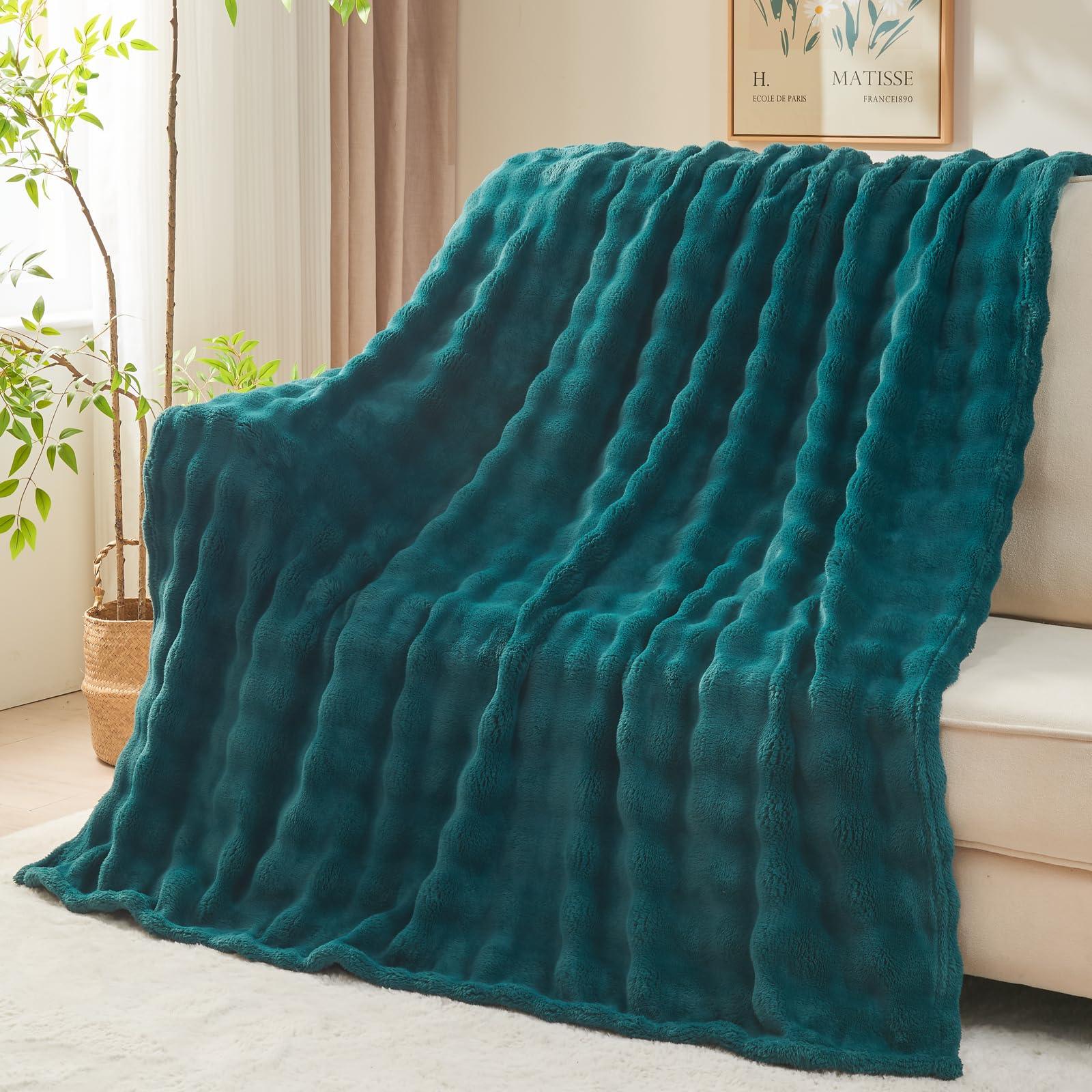 Newcosplay Throw Blanket For Couch Dark Teal Super Soft Flannel Fleece 3D Bubble Lightweight Bed Blanket All Season Use (Dark Te