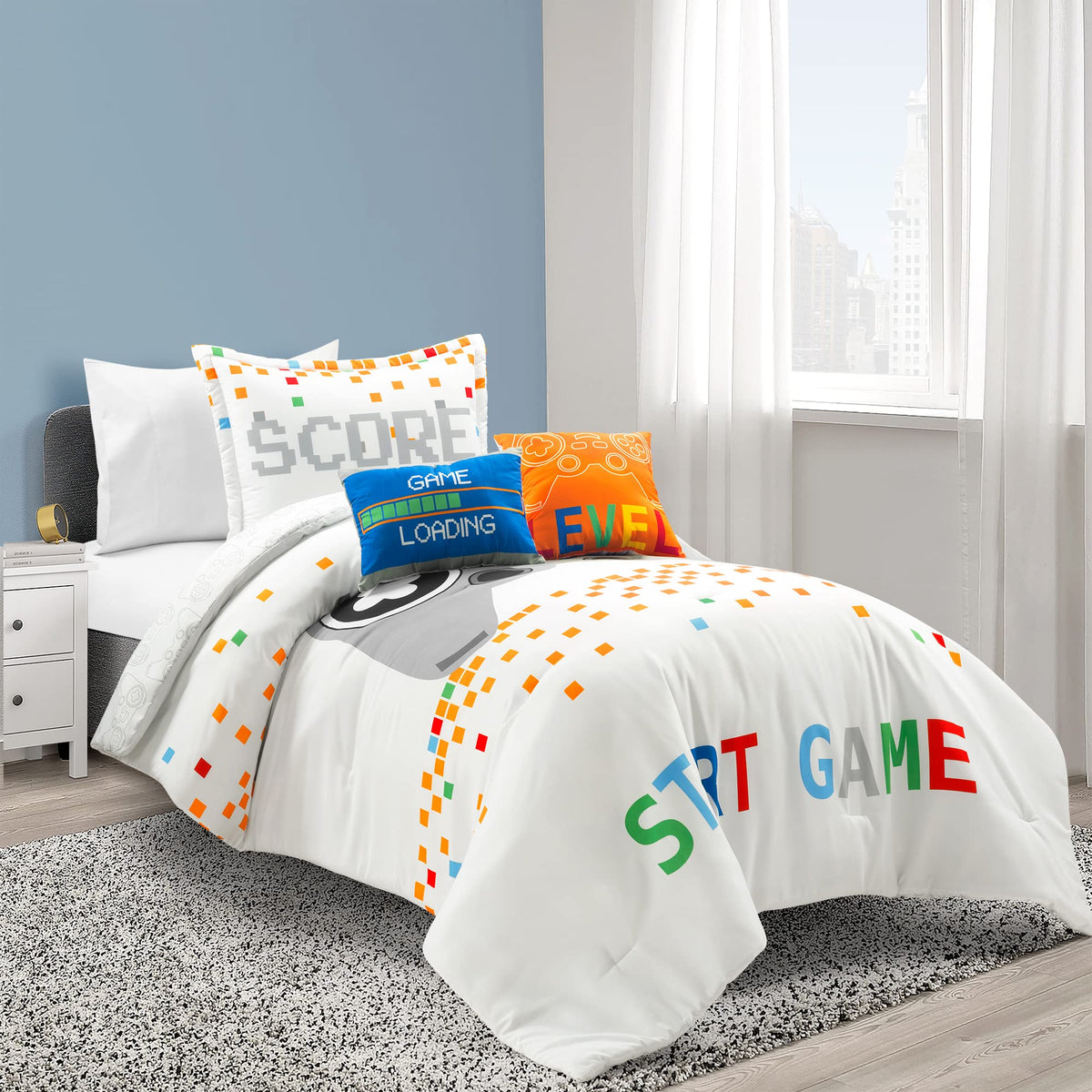 Lush Decor Video Games Reversible Oversized 4 Piece Comforter Set, Twin, White