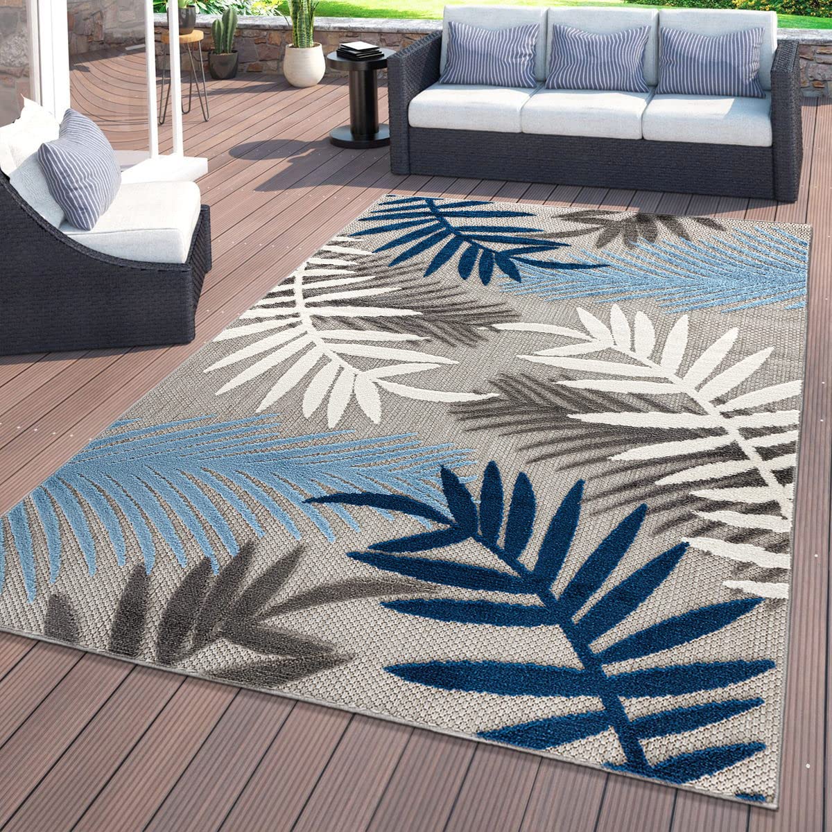 Rugshop Evora Palm Frond Non-Shedding Patio Deck Backyard Indoor/Outdoor Area Rug 5 x 7 Blue