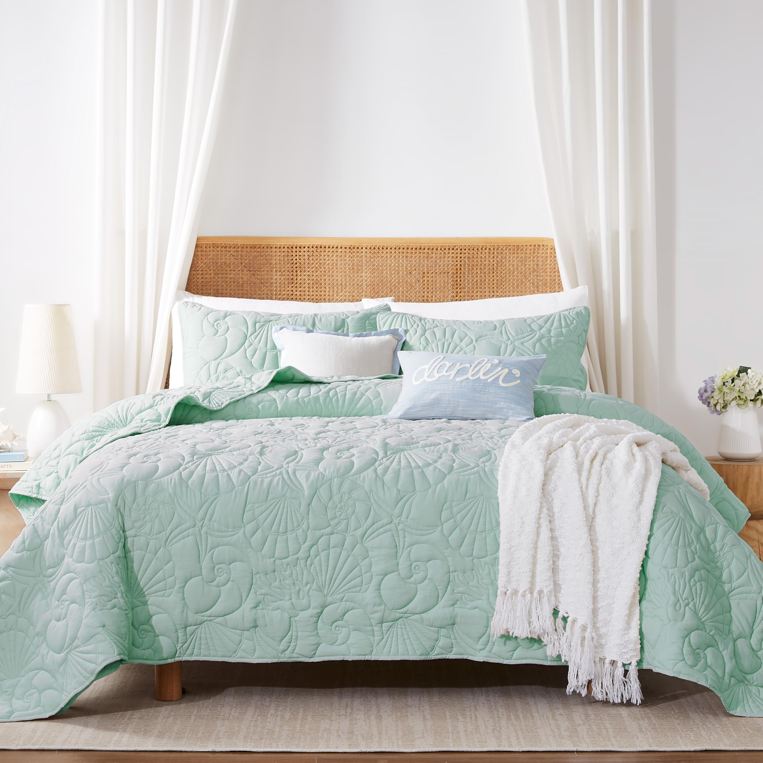 Wdcozy Coastal Beach Queen Size Quilt Bedding Sets, Seafoam Green Nautical Tropical Ocean Bedspread, Scallop Seashell Soft Cover