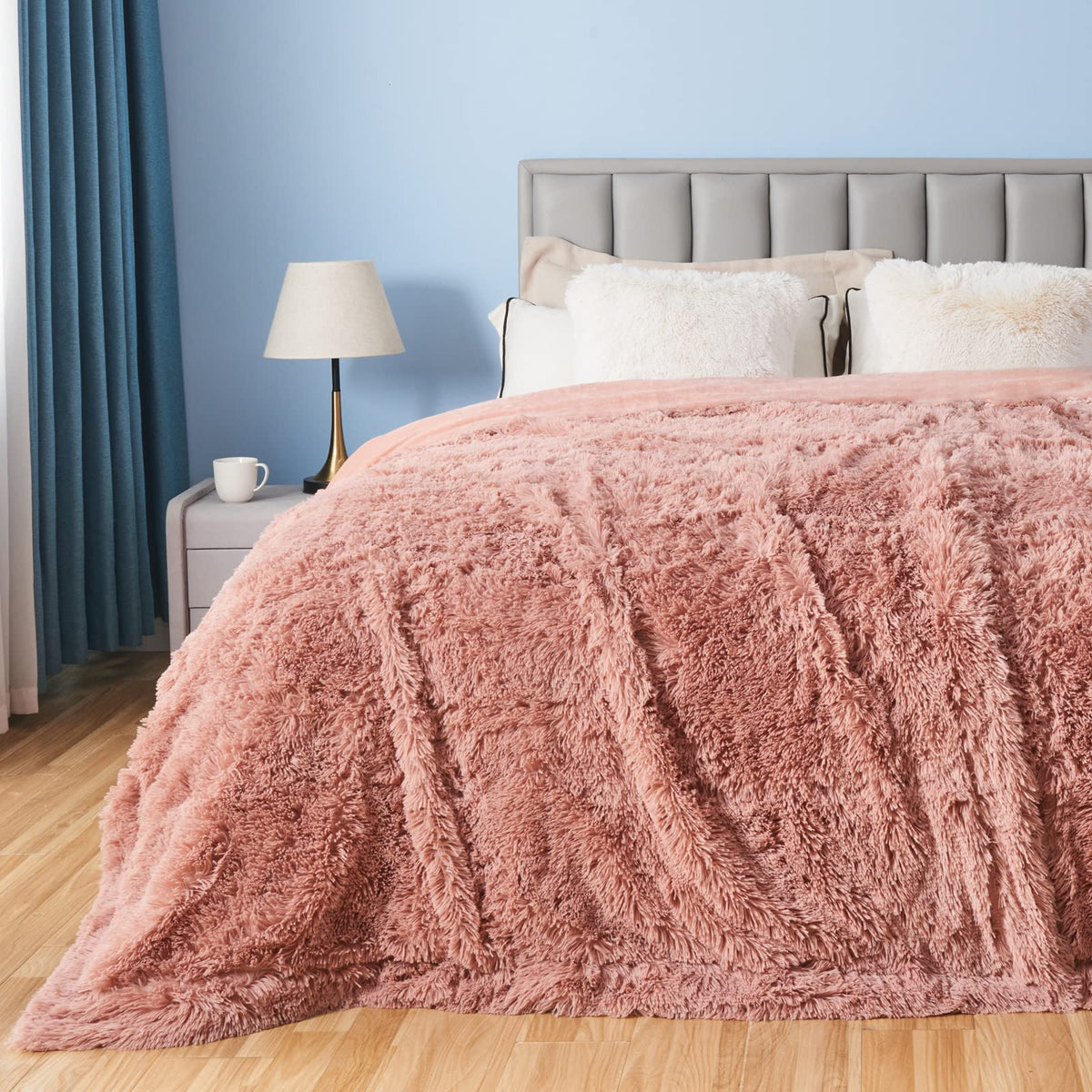 Gonaap Fuzzy Faux Fur Throw Blanket Queen Size Pink Super Soft Cozy Plush Fuzzy Shaggy Blanket For Couch Sofa Bed (Pink, Queen(9