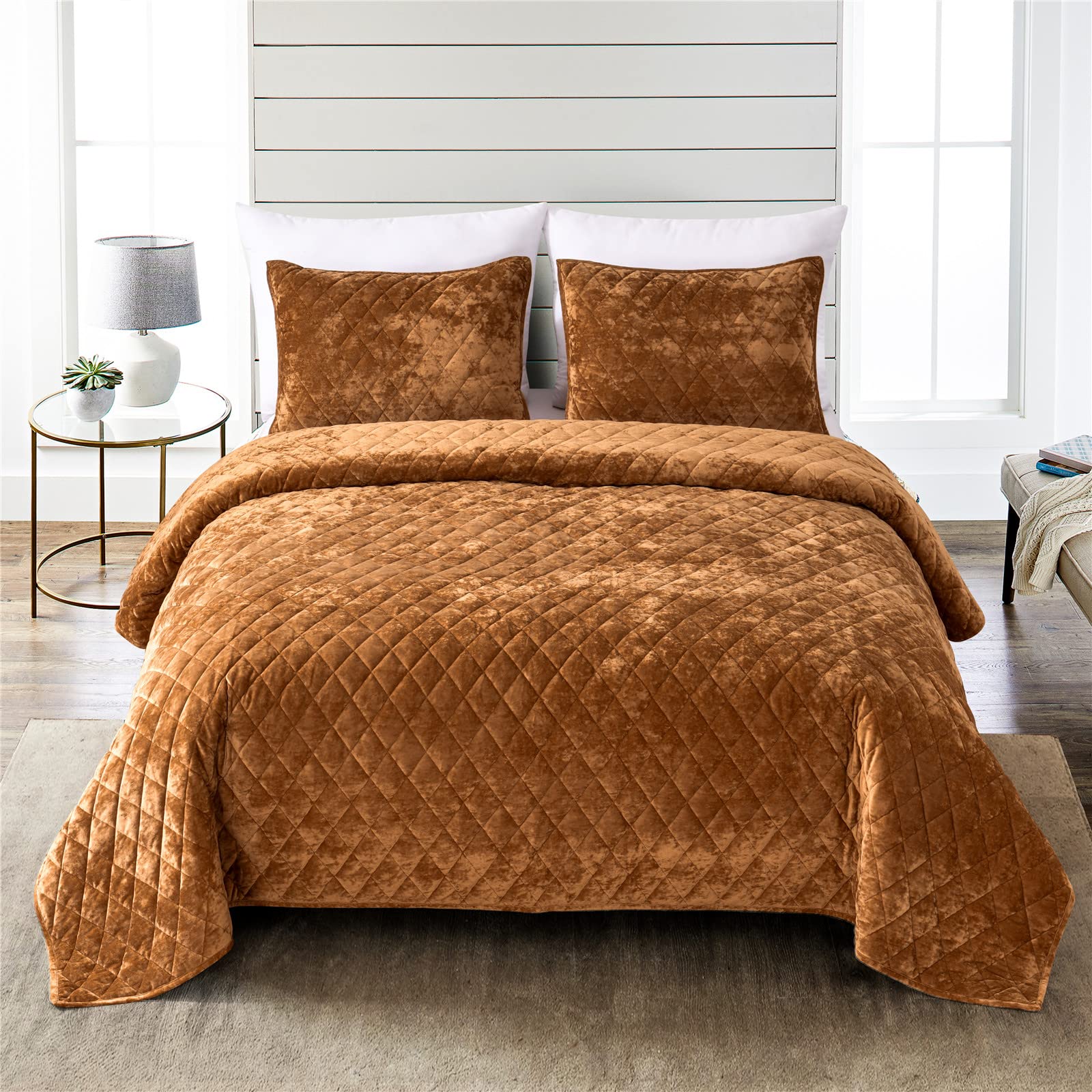 Fredsure Distressed Velvet Quilt Set, 3 Pieces Caramel Gold King, Distressed Velvet Face And Brushed Microfiber Reverse With Dia