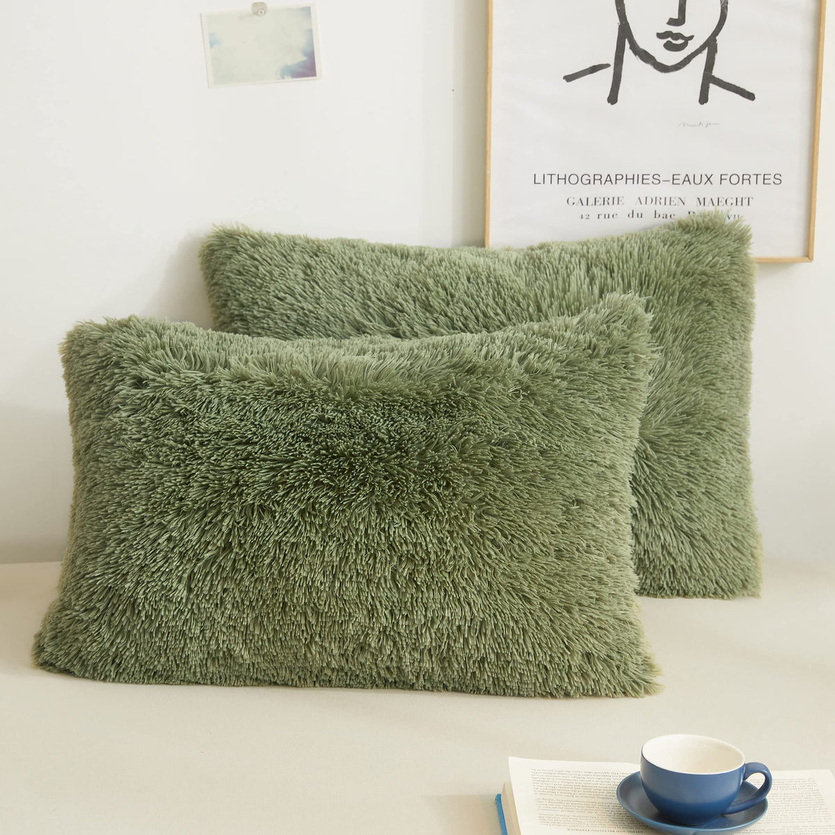 Xege Faux Fur Fluffy Pillow Cases, Plush Shaggy Soft Furry Pillow Shams, Crystal Velvet Fuzzy Pillow Covers, Decorative Pillowca