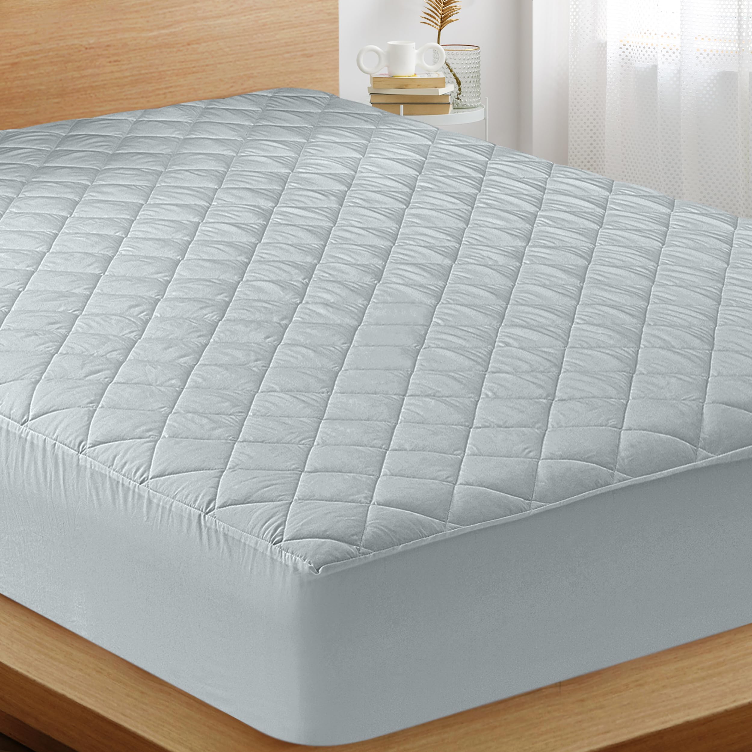 Utopia Bedding Quilted Fitted Mattress Pad (Full), Elastic Fitted Mattress Protector, Mattress Cover Stretches Up To 16 Inches D