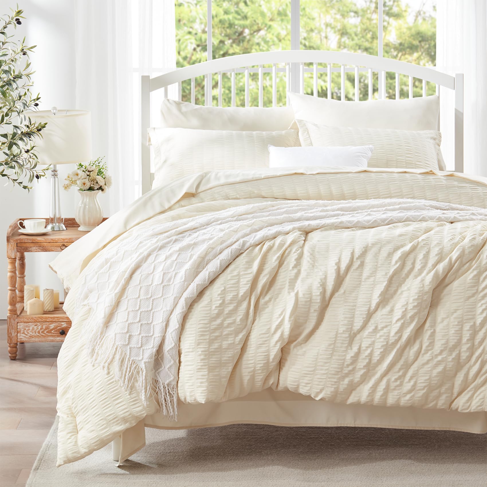 Zzlpp Queen Comforter Set 7 Pieces, Beige Seersucker Bed In A Bag With Comforter And Sheets, Lightweight Bedding Sets With 1 Com