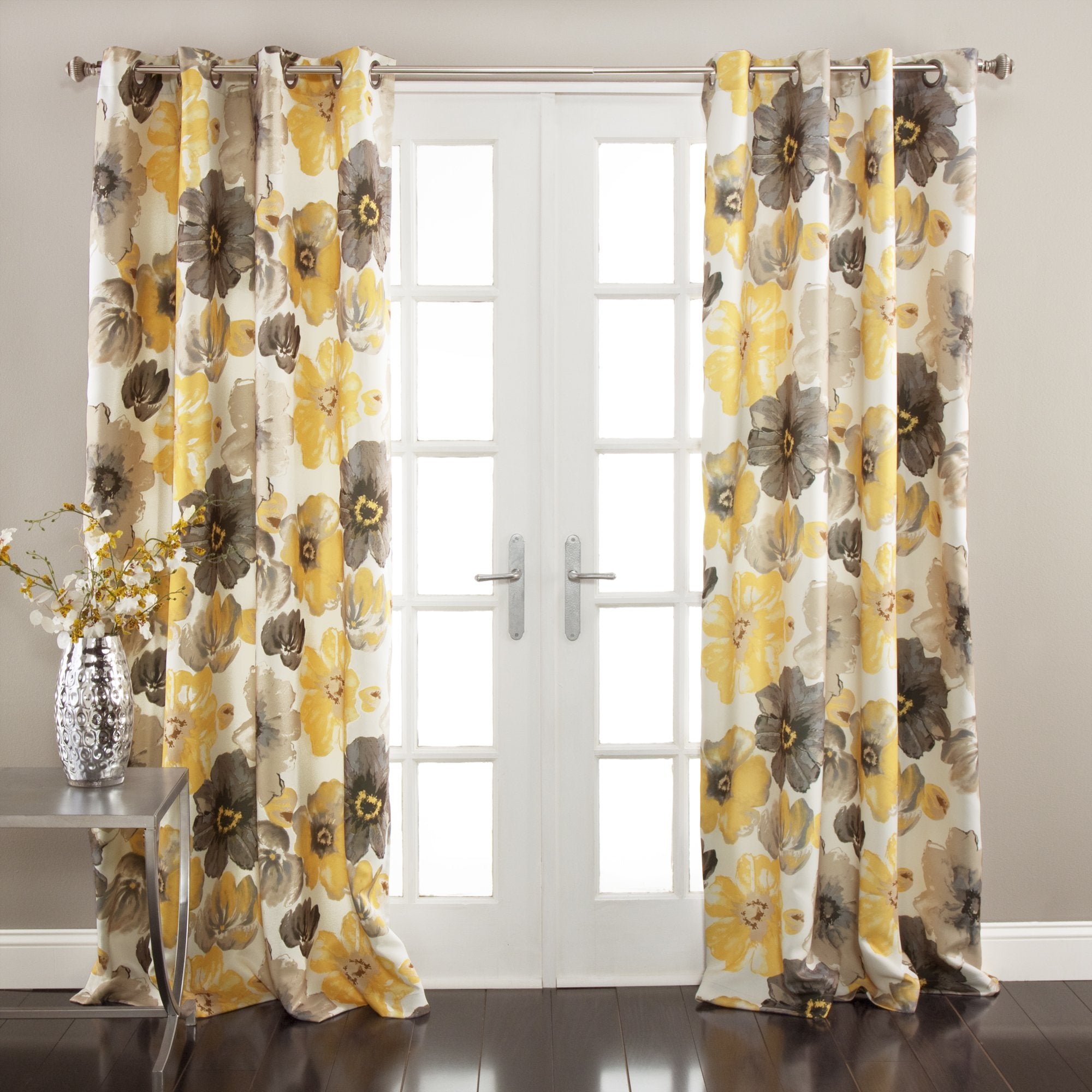 Lush Decor Leah Floral Insulated Grommet, 52'W X 120'L, Yellow & Gray