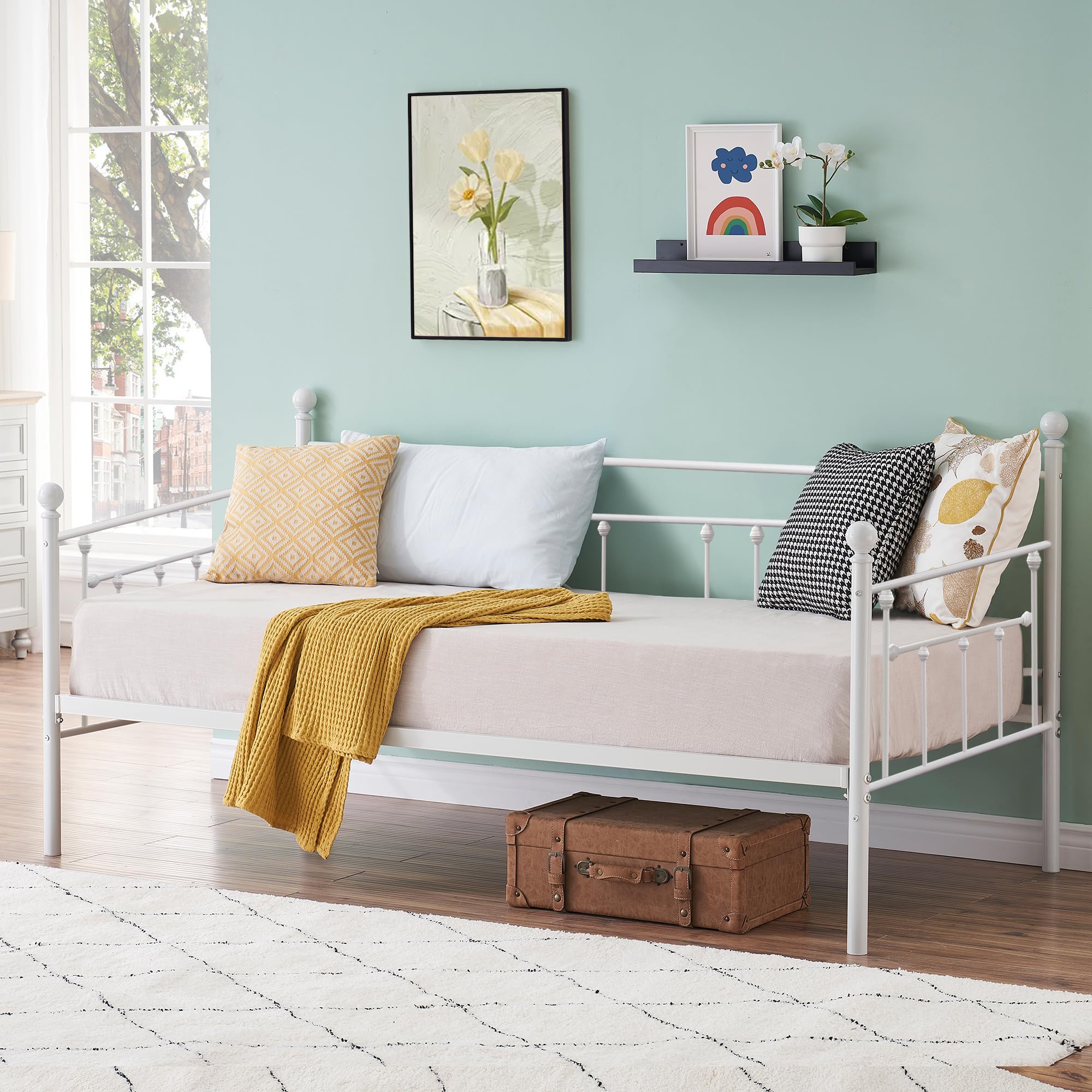 Vecelo Daybed Frame, Twin Size Metal Platform With Headboard, Victorian Style,Mattress Foundation/Children Bed Sofa For Guest Living Room