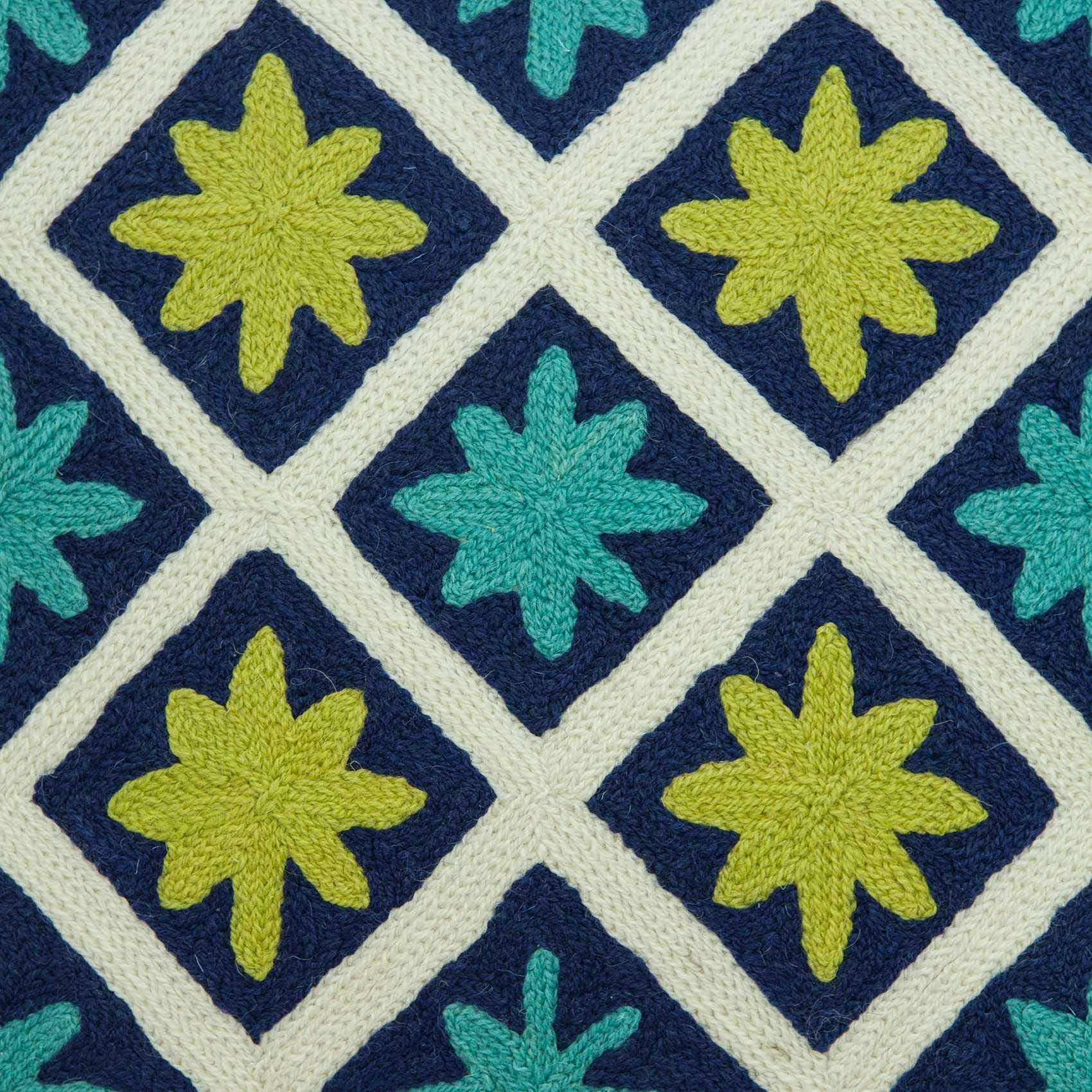 HomeRoots 100% Cotton 20' X 7' X 20' Handmade Traditional Multicolor Pillow Cover with Down Insert