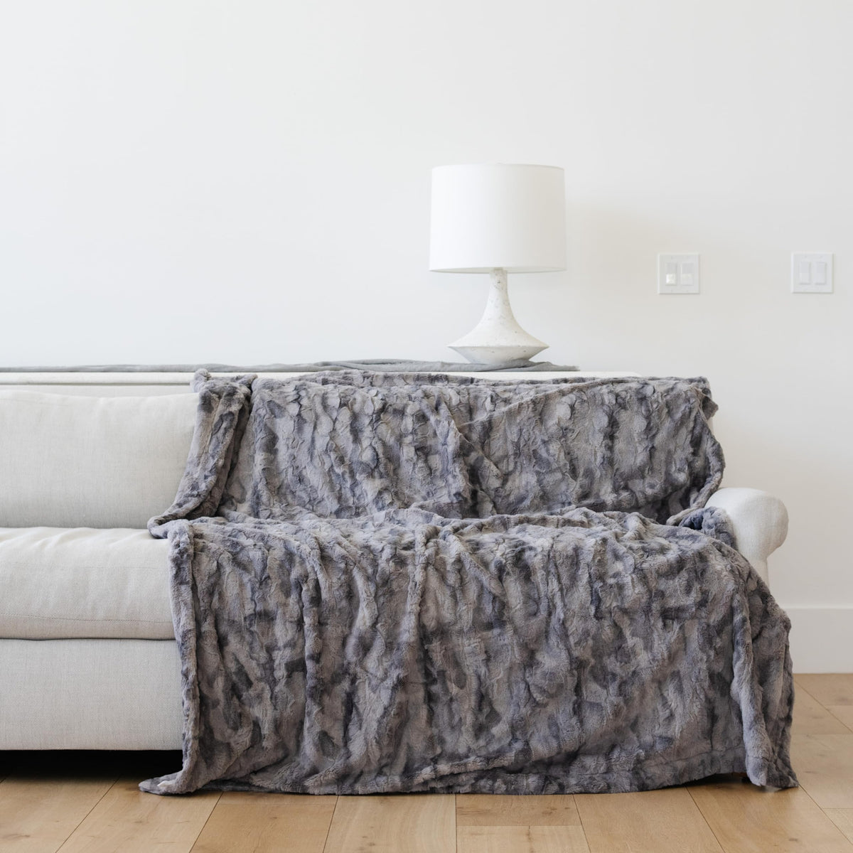 Graced Soft Luxuries Oversized Throw Blanket Living Room Decor Softest Warm Elegant Aesthetic Comfy Cozy Faux Fur For Home, Couc