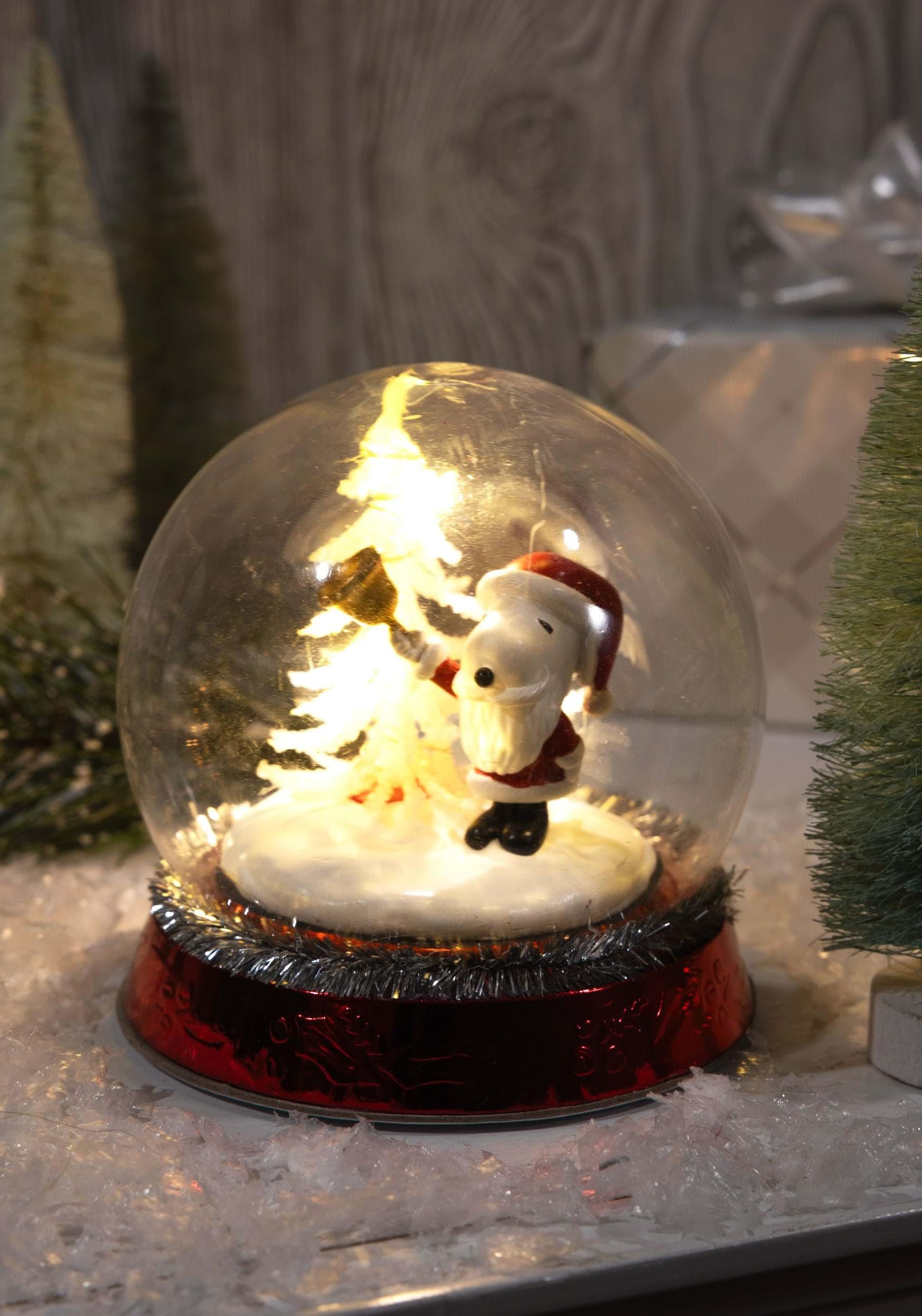 Peanuts Battery-Operated Led Snoopy With Christmas Tree Table Piece