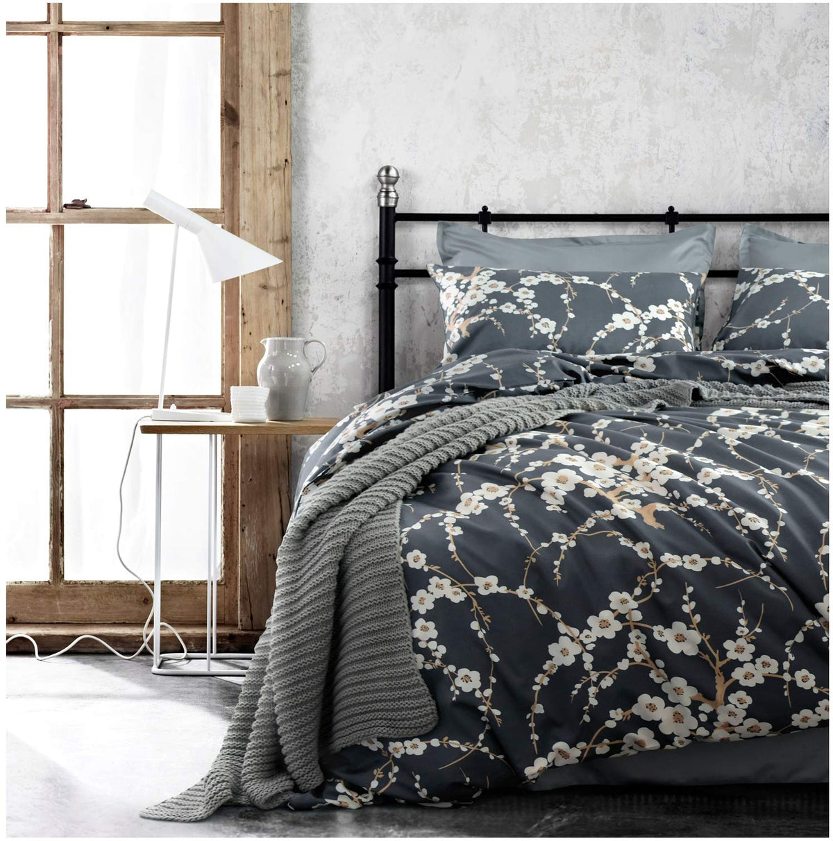 Eikei Japanese Oriental Style Cherry Red Blossom Floral Branches Print Duvet Quilt Cover 300Tc Cotton Bedding 3 Piece Set (King,